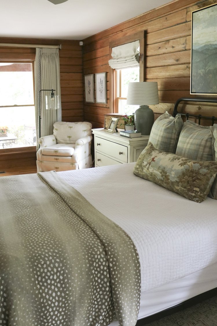 Log Cabin