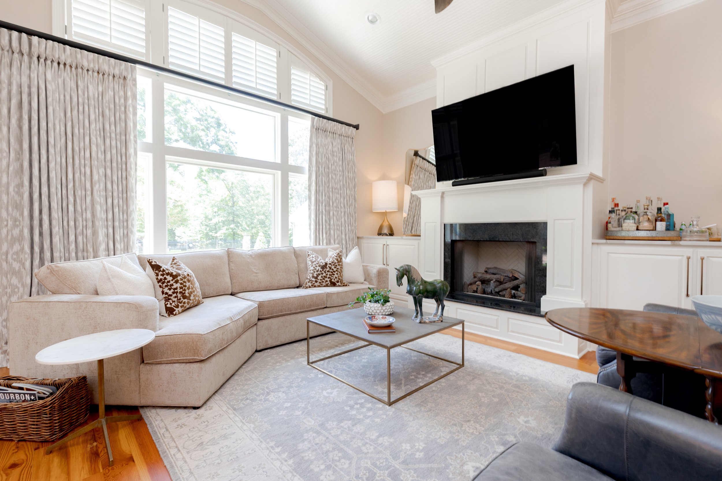 A beautifully layered living room designed for everyday comfort and effortless gathering. Warm textures, timeless finishes, and thoughtful furniture placement create a space that feels welcoming, functional, and lived in.

#InteriorDesign #InteriorDe