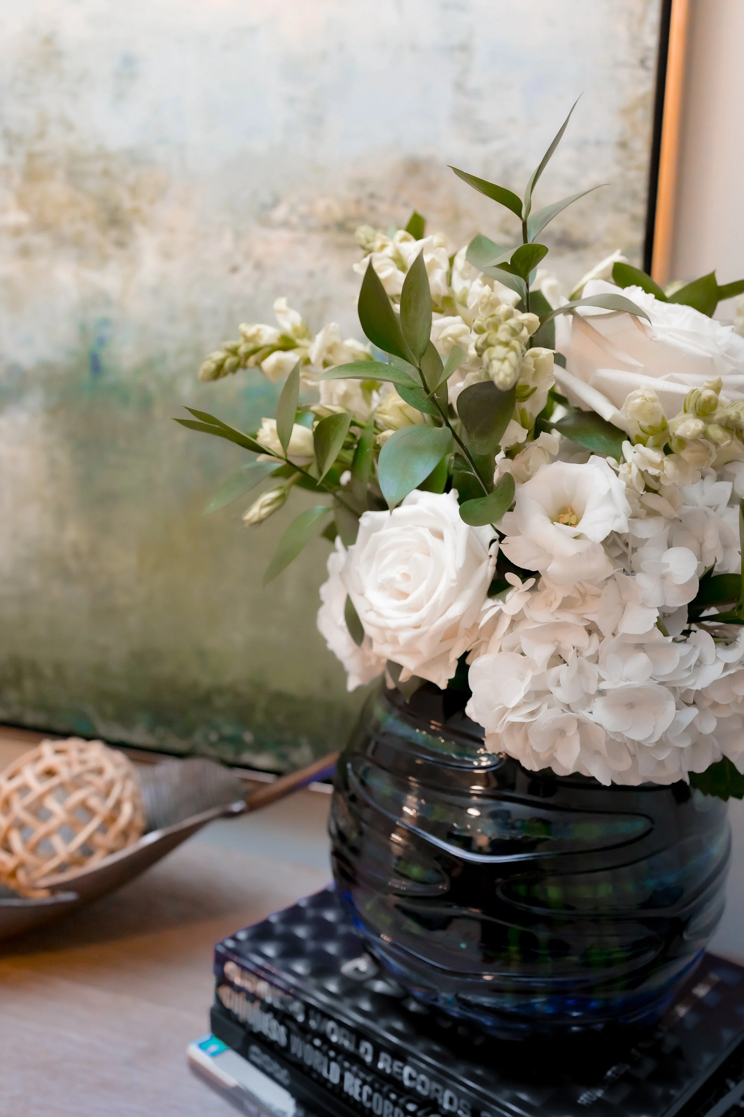 A stylish twin bedroom by Cossart Design, featuring custom pillows, elevated furniture, and layered textiles. The space is playful, functional, and welcoming, designed to offer guests comfort without compromising on style.
#TwinBedroomDesign #LuxuryI