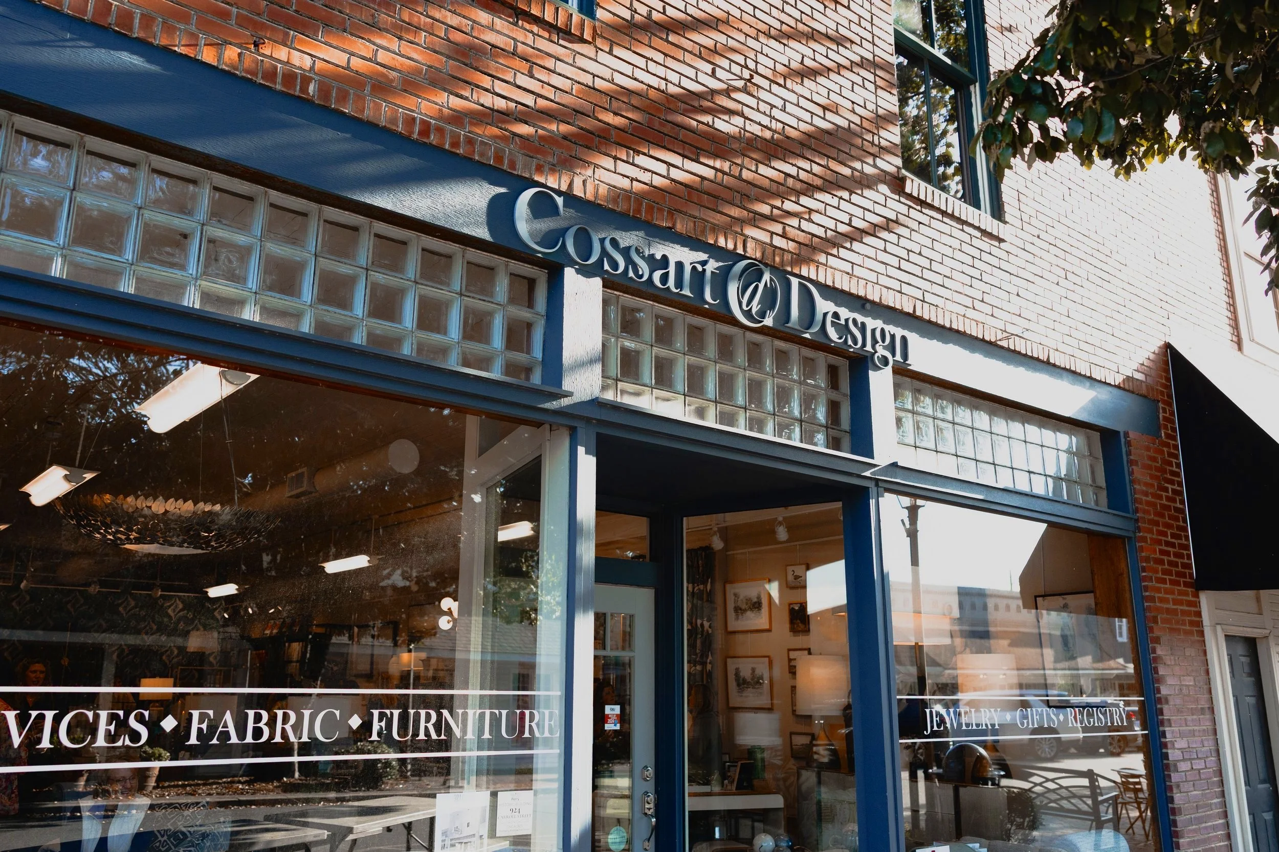 Cossart Design storefront in downtown Perry, GA, showcasing luxury interior design, curated furnishings, and timeless Southern-inspired style.