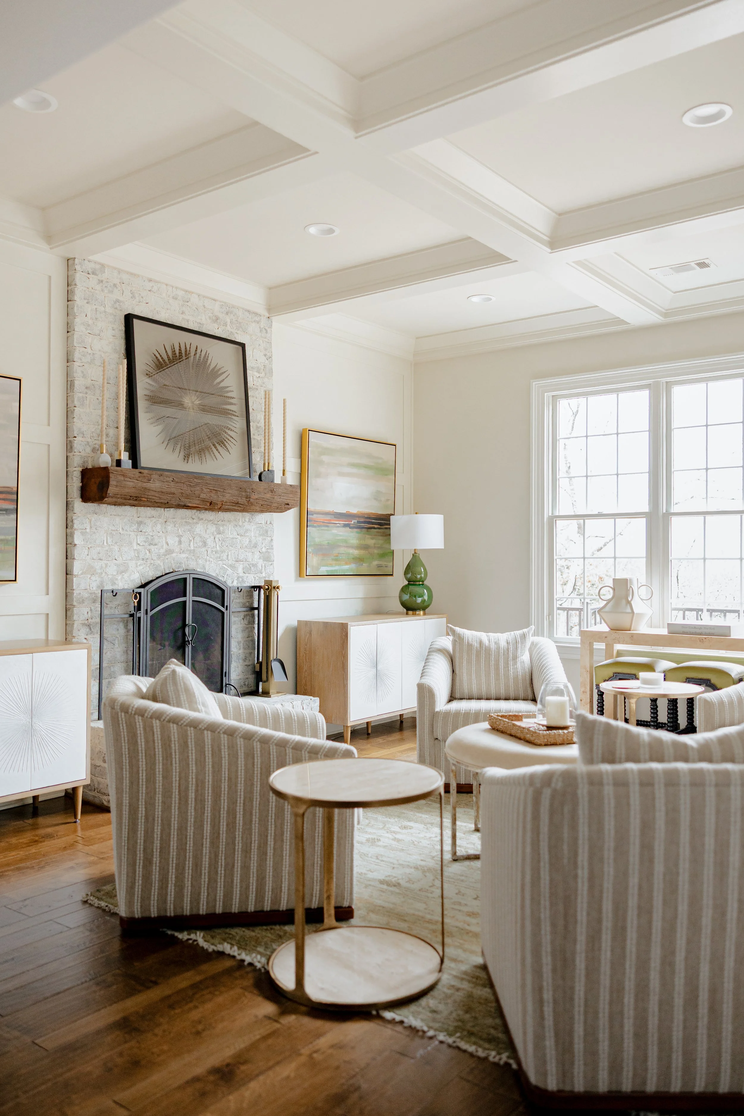A spacious and functional living area by Cossart Design, featuring custom furnishings and layered textures for comfort and sophistication. This Allendale home’s main living space blends timeless design with practical elegance.
#InteriorDesign #Living