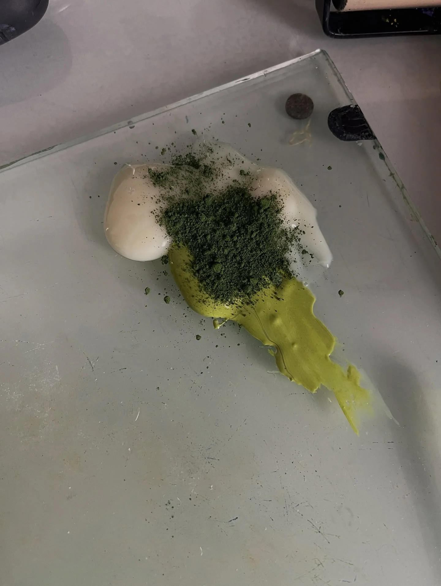 My studio area has been colorful and ever changing these past few weeks as I jump from one project to another. 

Working on oil paintings, multiblock prints and pigment mixing had left my creative space a bit chaotic once I was done creating. Now tha