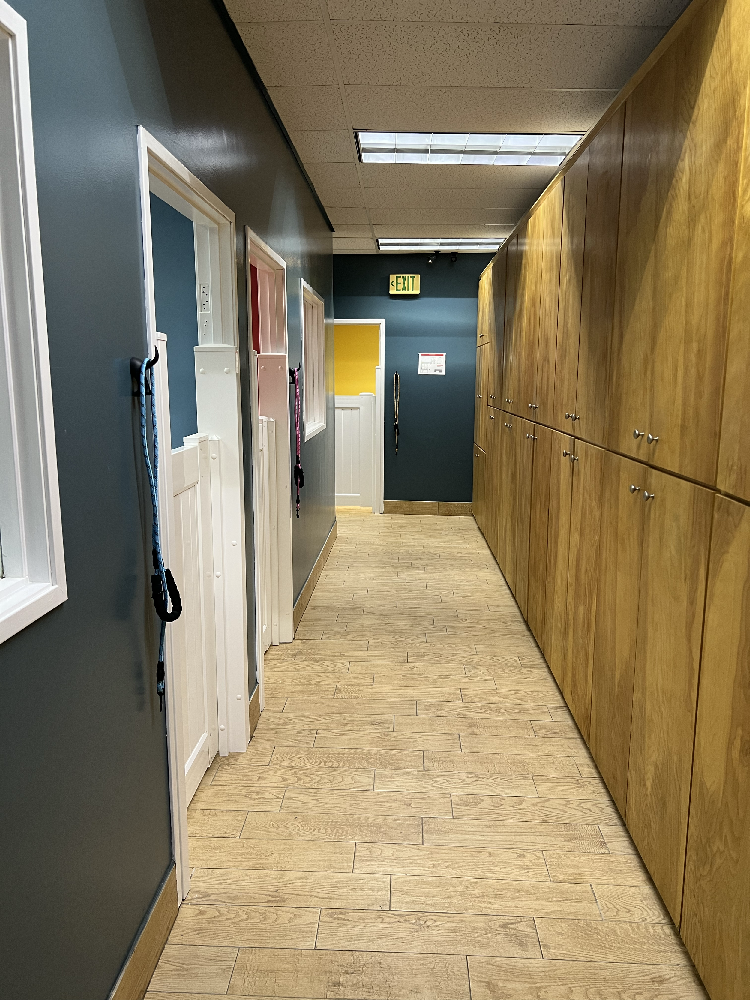 Lockers and Private Rooms