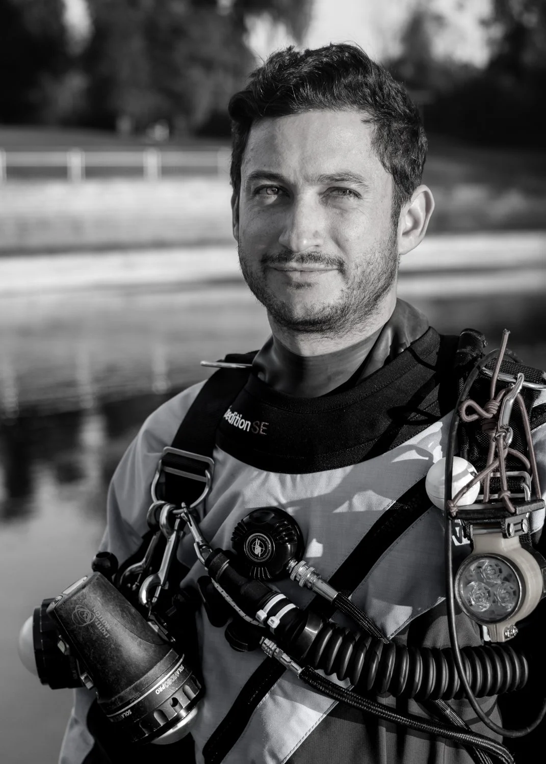 Serafino B.P. before a dive in Jackson Blue Springs, Florida. Fino is an accomplished cave diver and co-director of Divers Atlas.