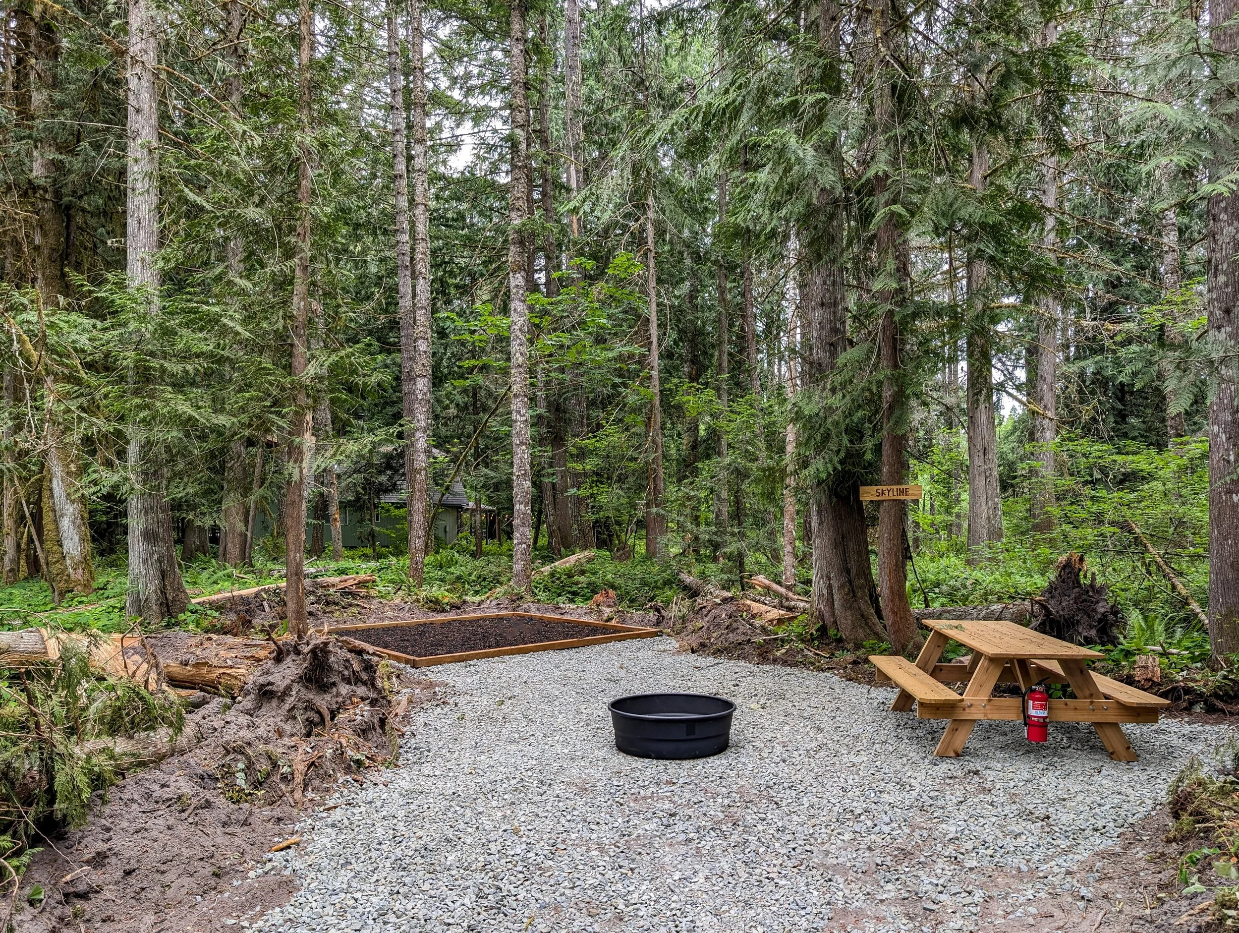 Skyline Site - Sleeps up to four campers with one tent pad.