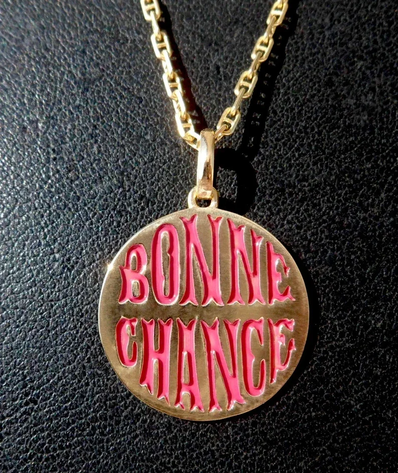 ' Lucky Bonne Chance ' Charm / Lucky Pendant, 18k Gold