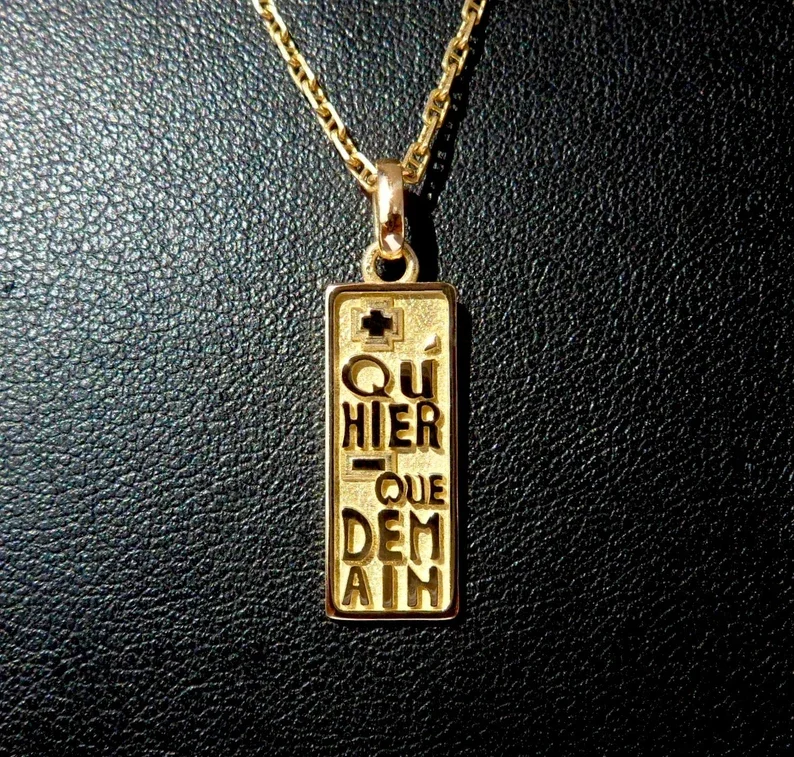 Vintage French ' + qu'hier - que demain ' Charm