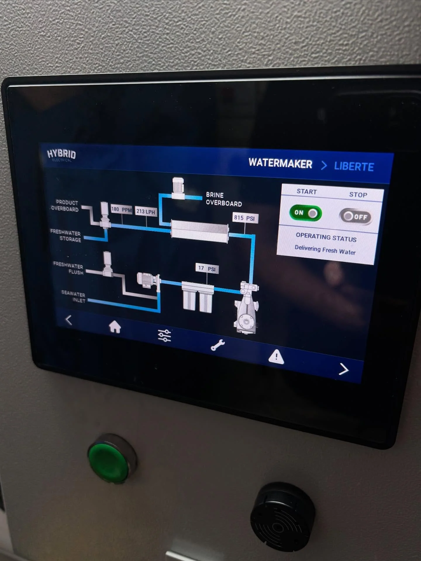 We have signed off our first rendition Centro Platinum Watermaker prototype with our friends @centro_marine_nz.  This unit is fully automatic, with manual override and adjustable control set-points.  This unit can produce up to 250 litres per hour of