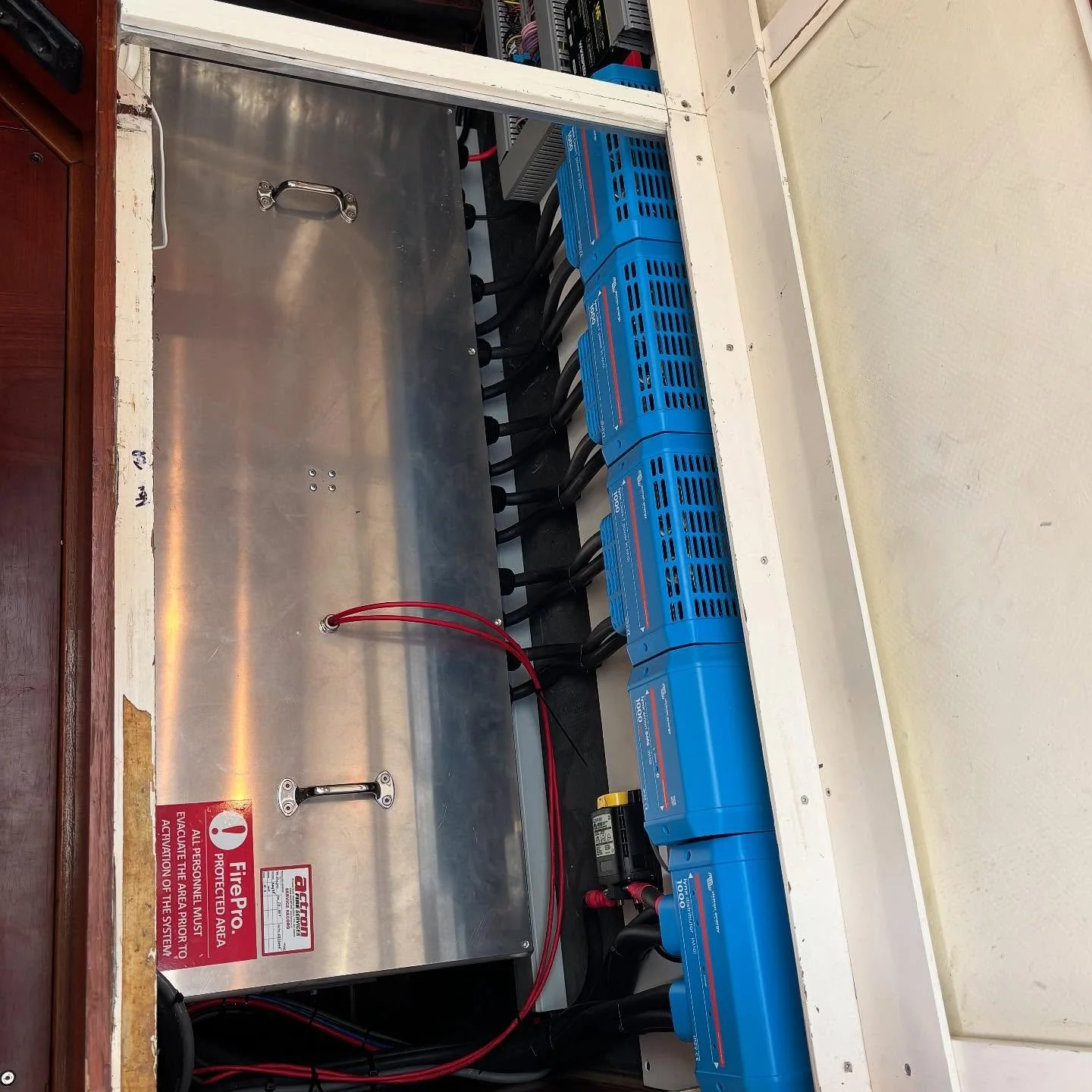 The team has signed off another Victron lithium upgrade. Our system included the following 

-Electrical design, programming and CAD drawings 
-1200AH/24V lithium battery bank 
-Victron lithium BMS, circuit protection and monitoring 
-Victron multi p