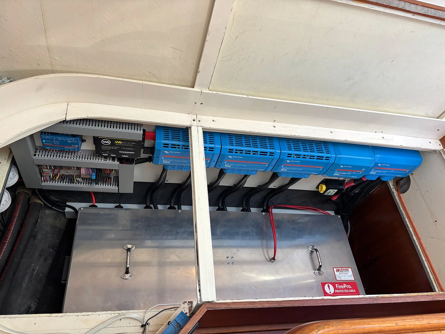 Marine lithium installation