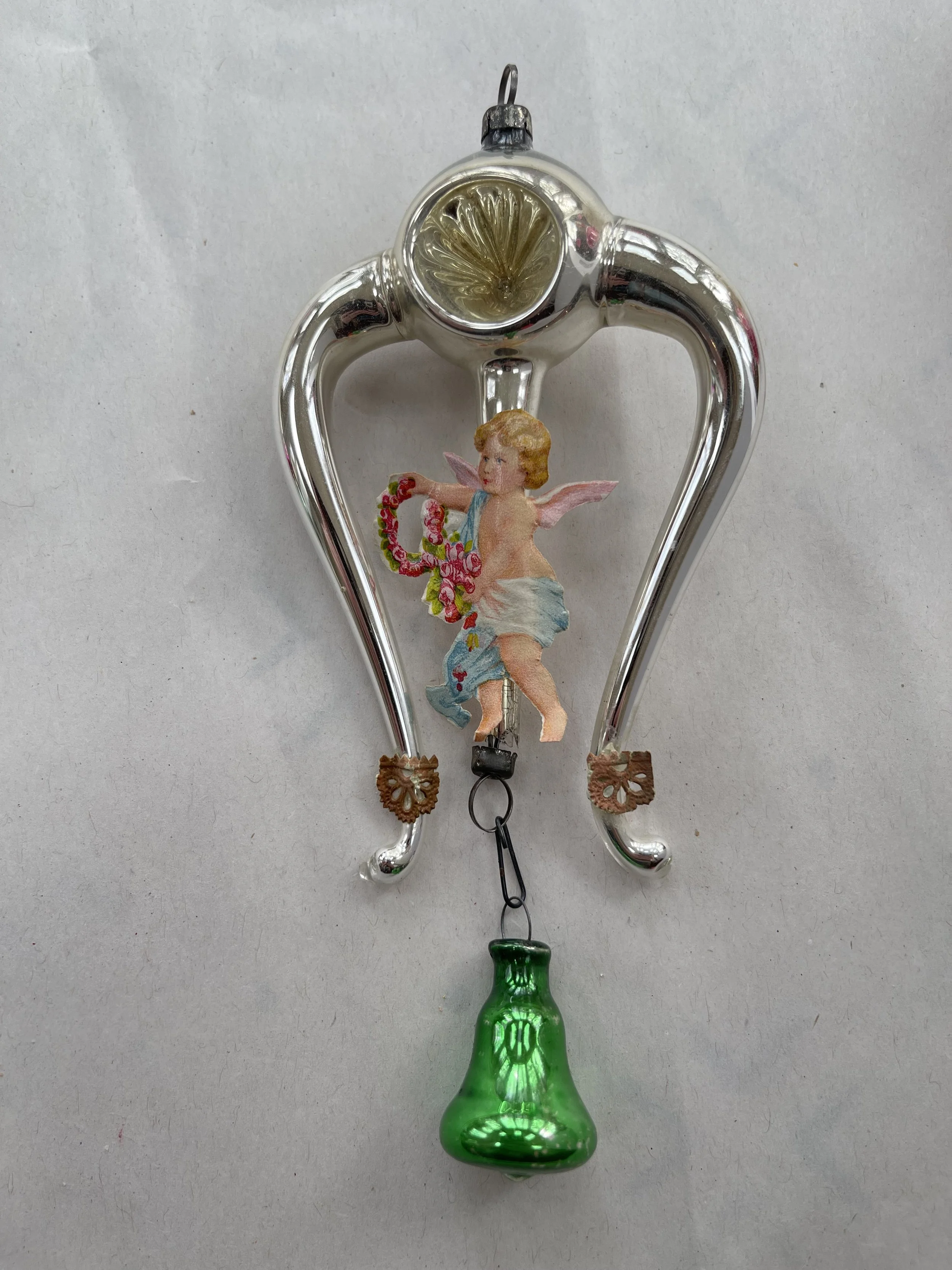 Fanatasy Harp Glass Ornament with Green Bell and Diecut