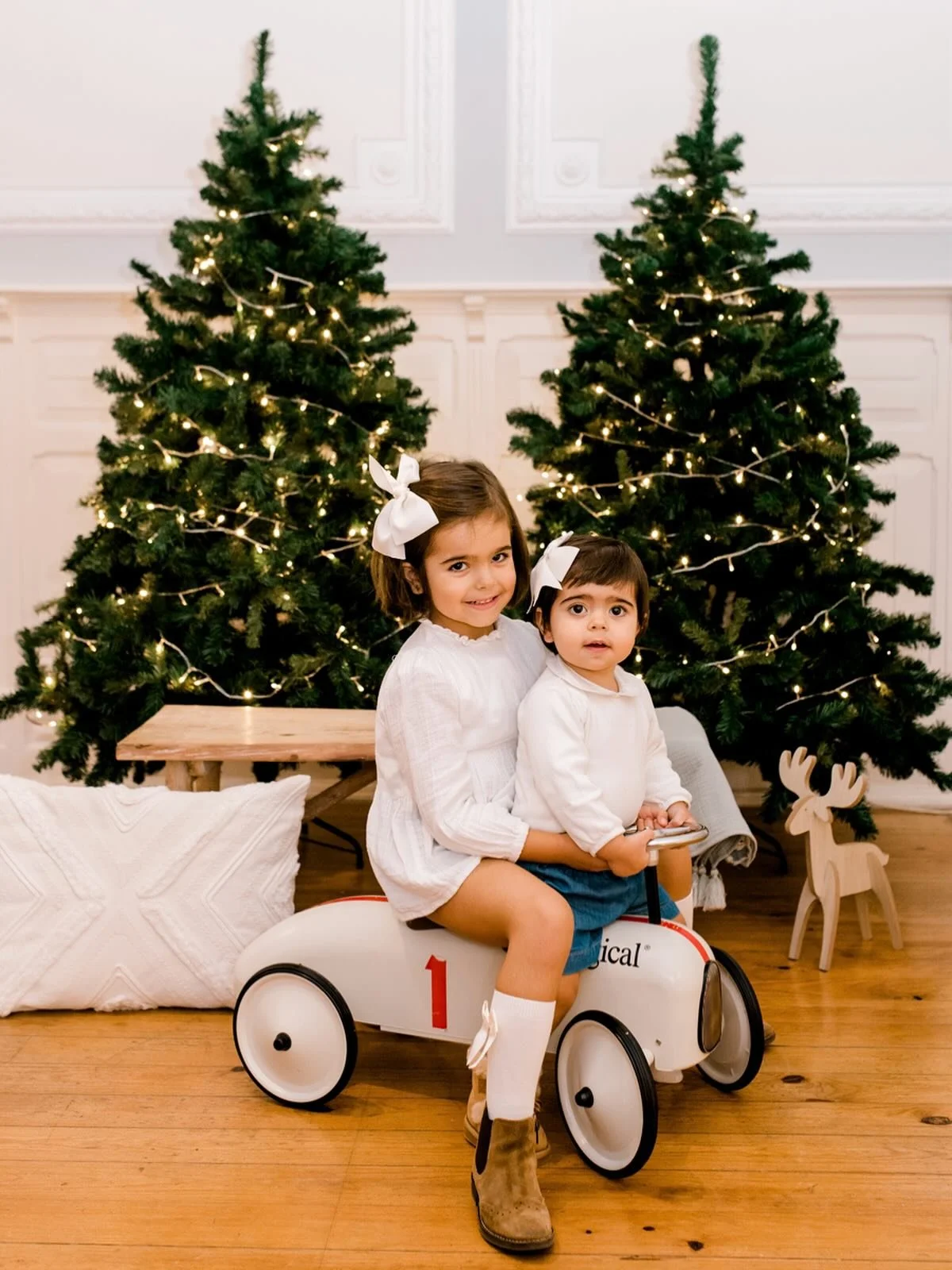 Aviso &agrave; navega&ccedil;&atilde;o! 
Duas vagas para as sess&otilde;es especiais de Natal neste local bonito, no centro de Lisboa! 💛 Dia 22 de Novembro, espero por ti! 🎄