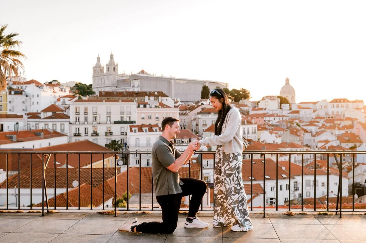 T&ecirc;m sido dias longos e bons, cheios de momentos felizes. 💛 🇬🇧 Long days, filled with lifetime memories. Captured for @flytographer