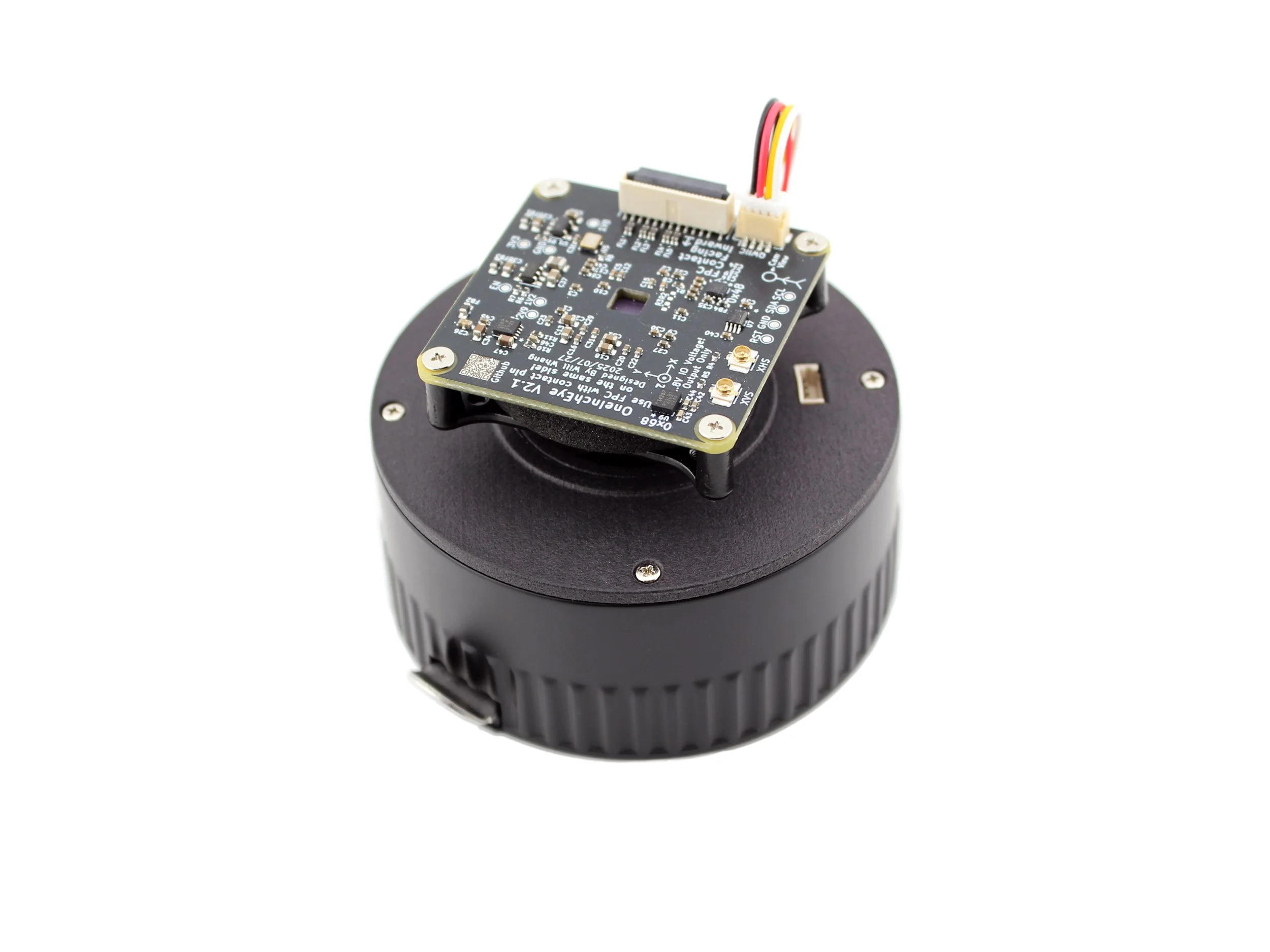 Assembly of Canon EF / EF-S Lens  Adapter and OneInchEye Camera, top side