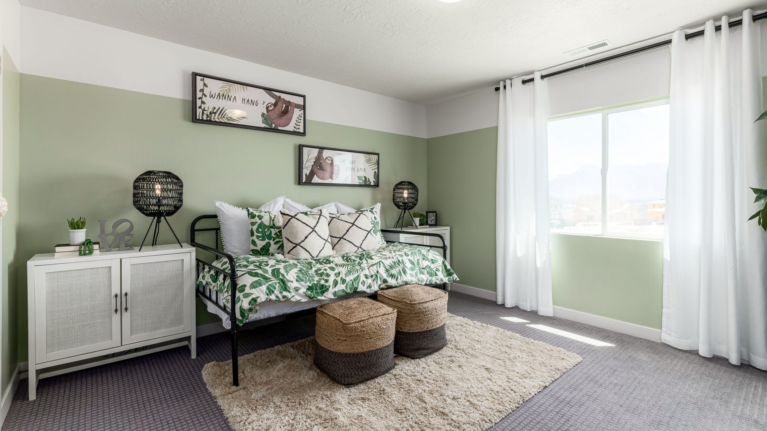 Monarch_Primrose231_Bedroom2-scaled.jpg