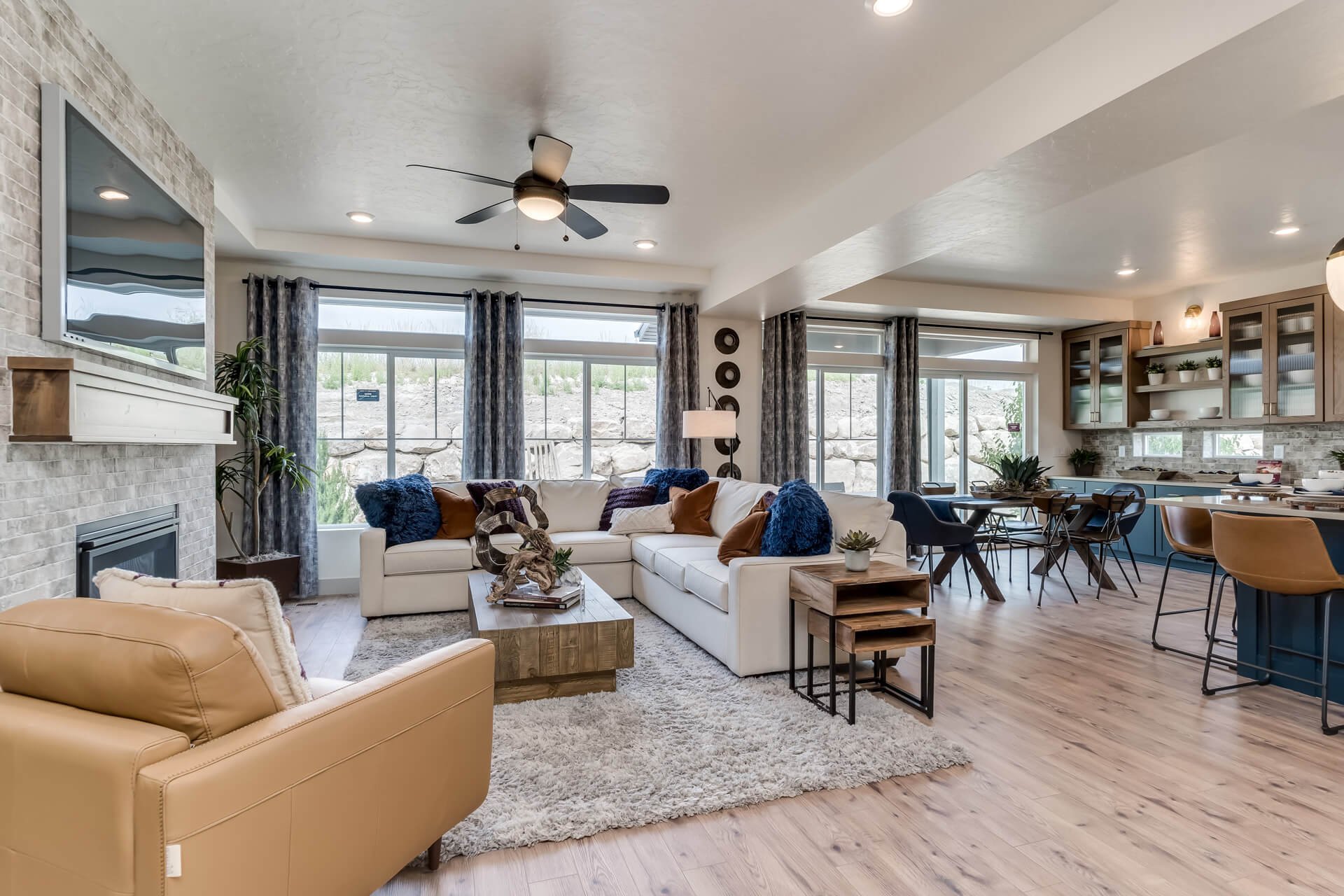 002_Living-Room.jpg