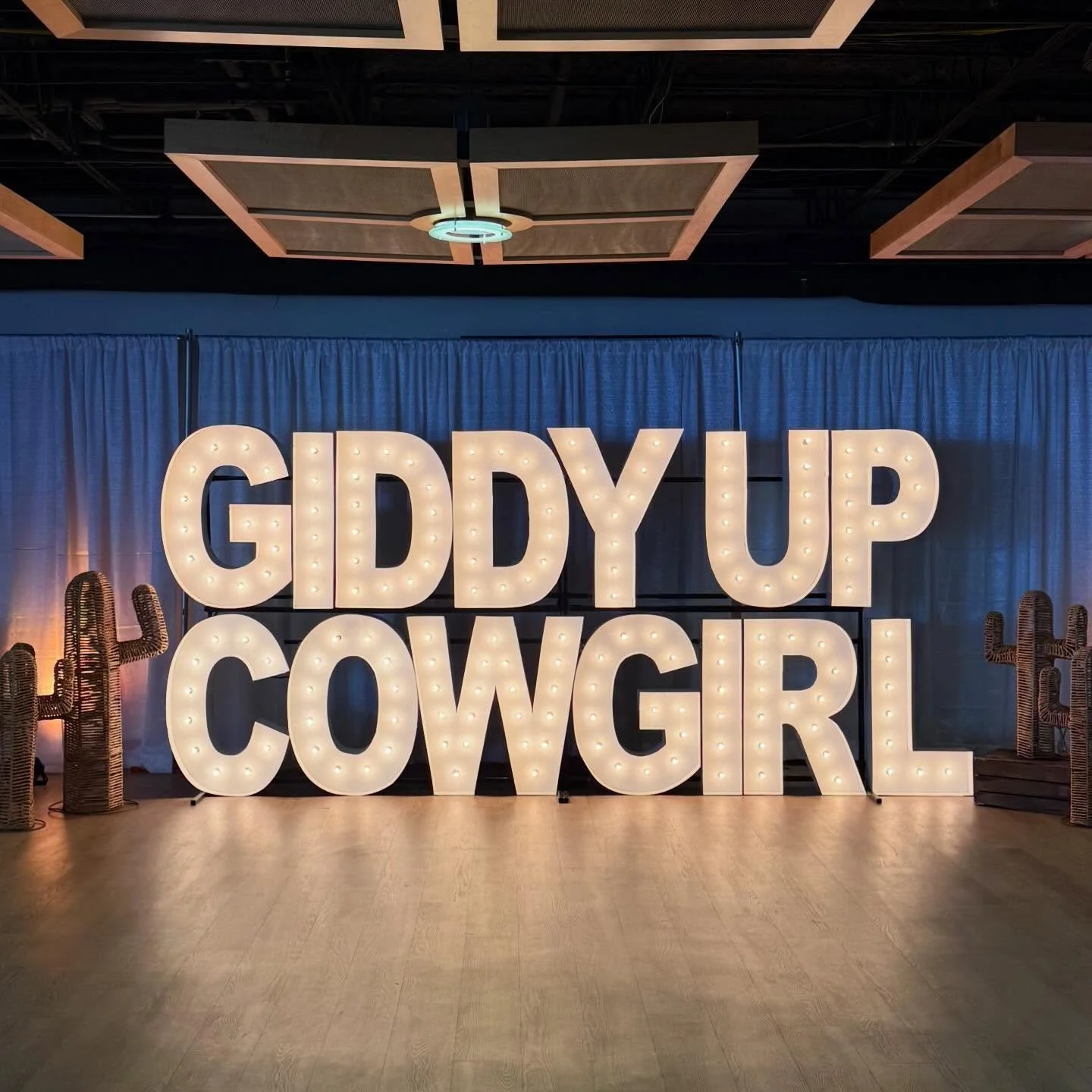 The sweetest moment of the night 🤍

A proud dad.
A cowgirl and her boots.
And a dance they&rsquo;ll both remember forever.

Marquee moment: GIDDY UP COWGIRL 🤠 

Austin events | Weddings | Parties
Book your date before it&rsquo;s gone ✨