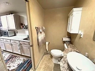 Santa Fe Bathroom (1).jpeg