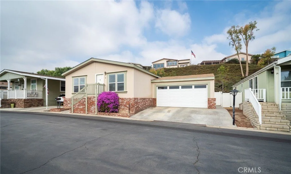1051 Site Dr #15 - Brea.jpg