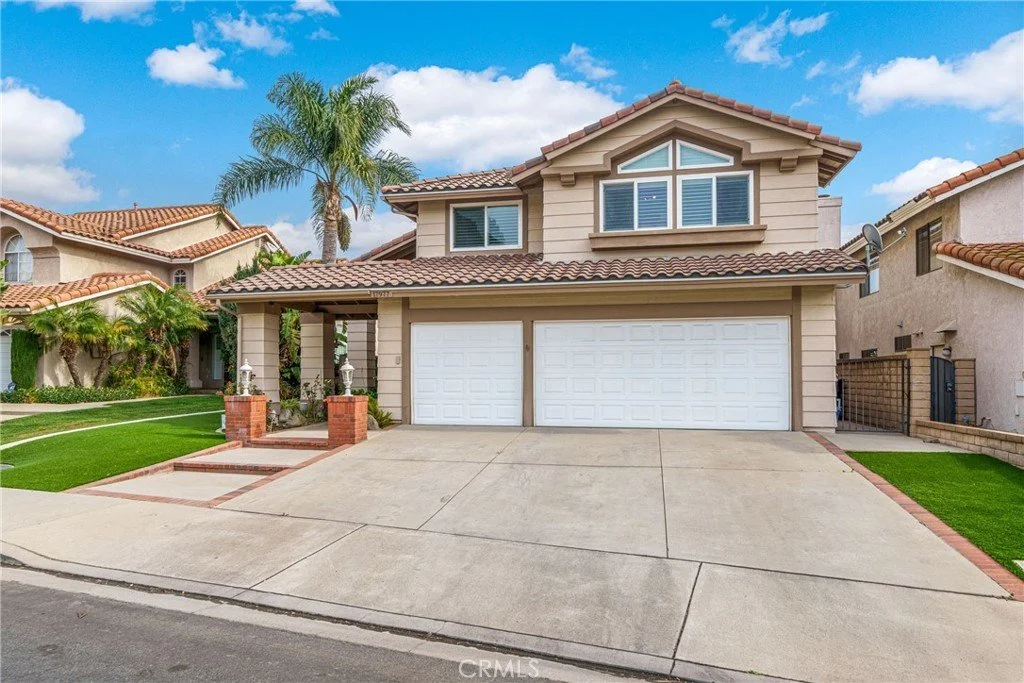 17977 Paseo Del Sol