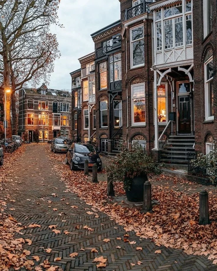 Autumn in Europe: Cities That Feel Like a Fairytale Without the Price Tag