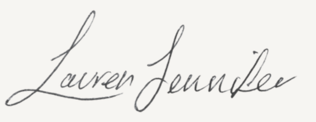 The image shows the handwritten name 'Lauren Jeumble' in elegant cursive script.