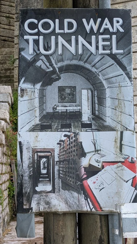 tunnel1.jpg
