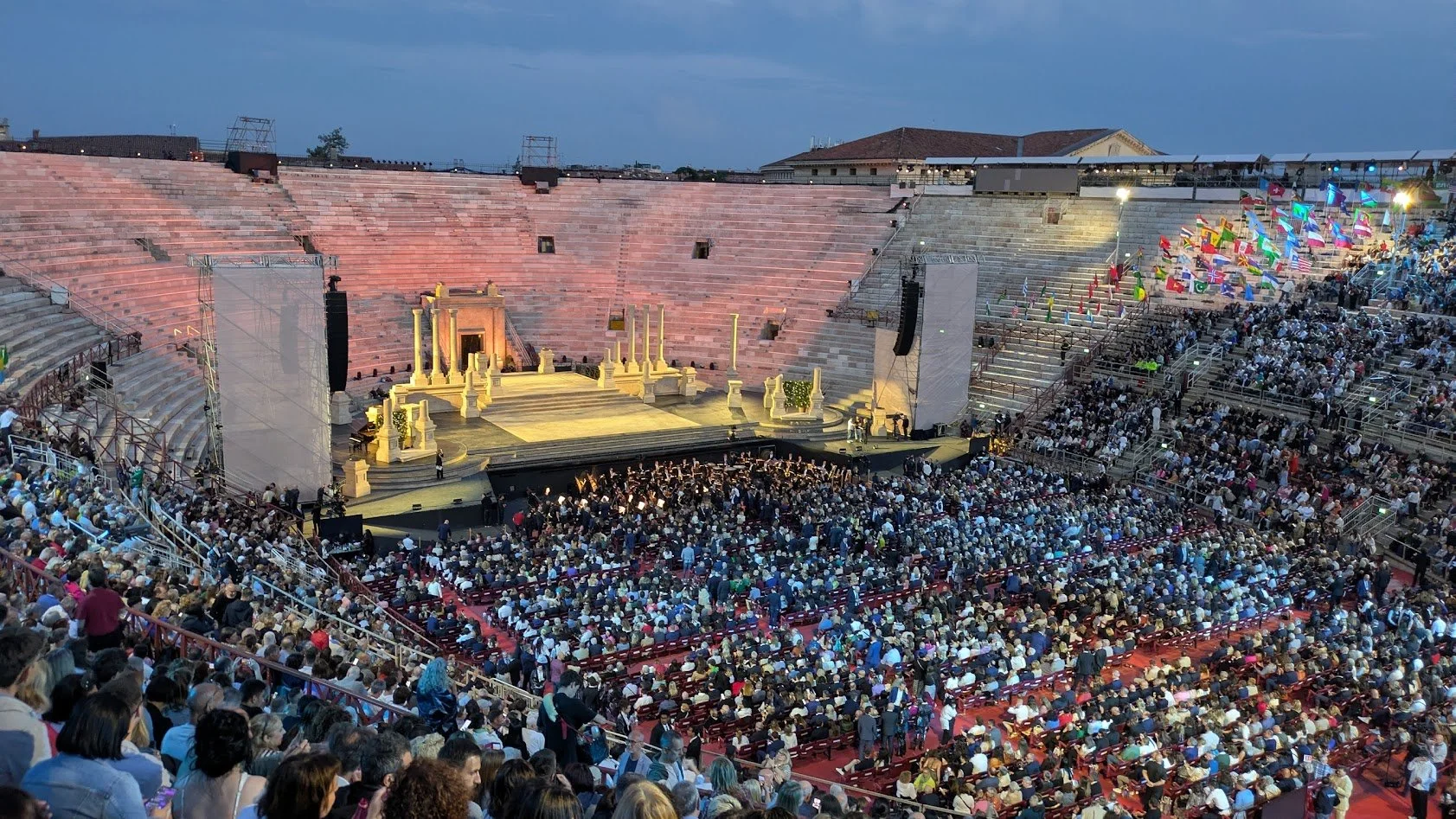 Arena6.jpg