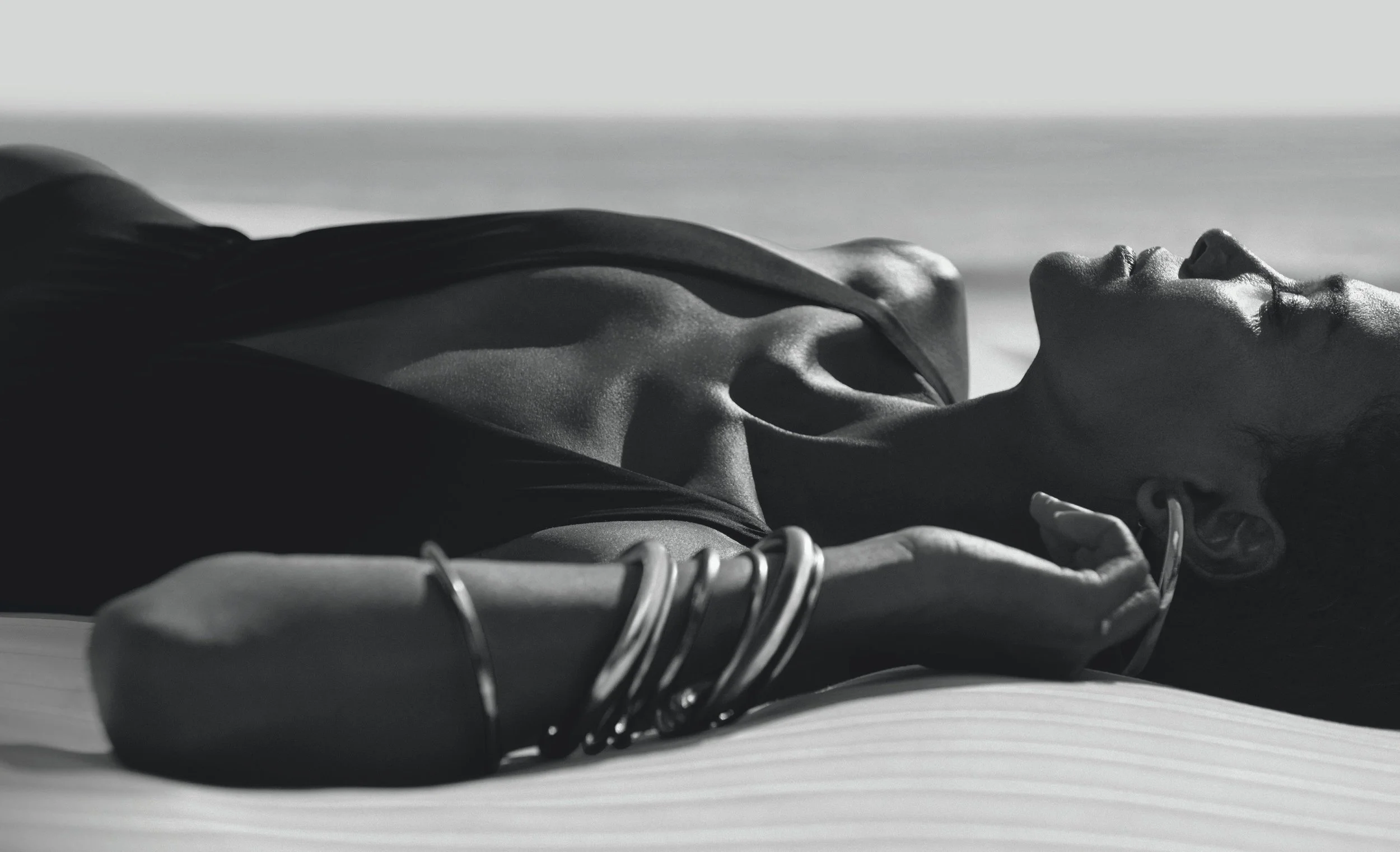 04_PORTER_COVER-STAR-LIYA-KEBEDE_JPEGS_002.jpg.jpeg
