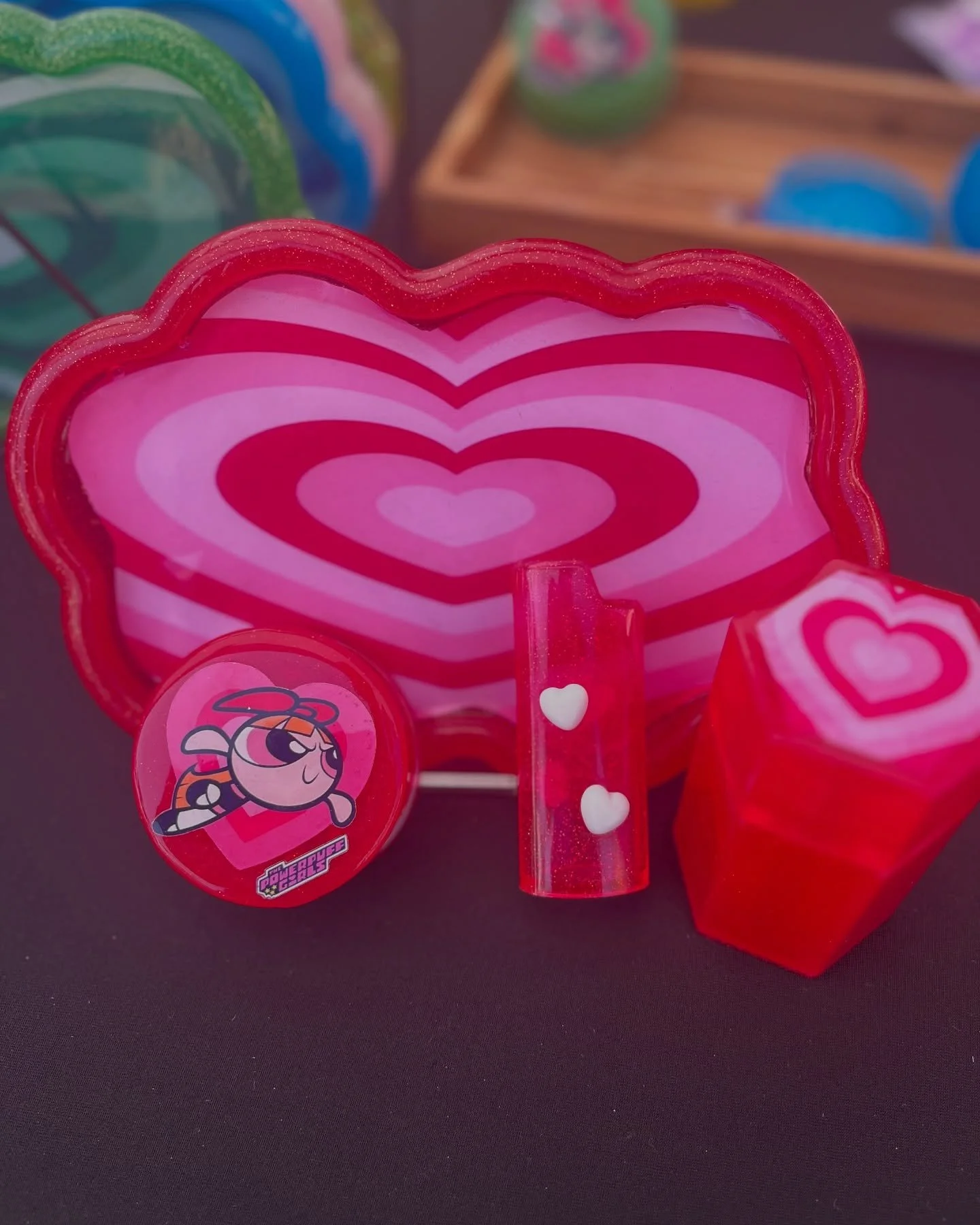 ✨BLOSSOM MINI SET✨

#gardenessentials #herbgrinder #rollingtray #lightercover #powerpuffgirls