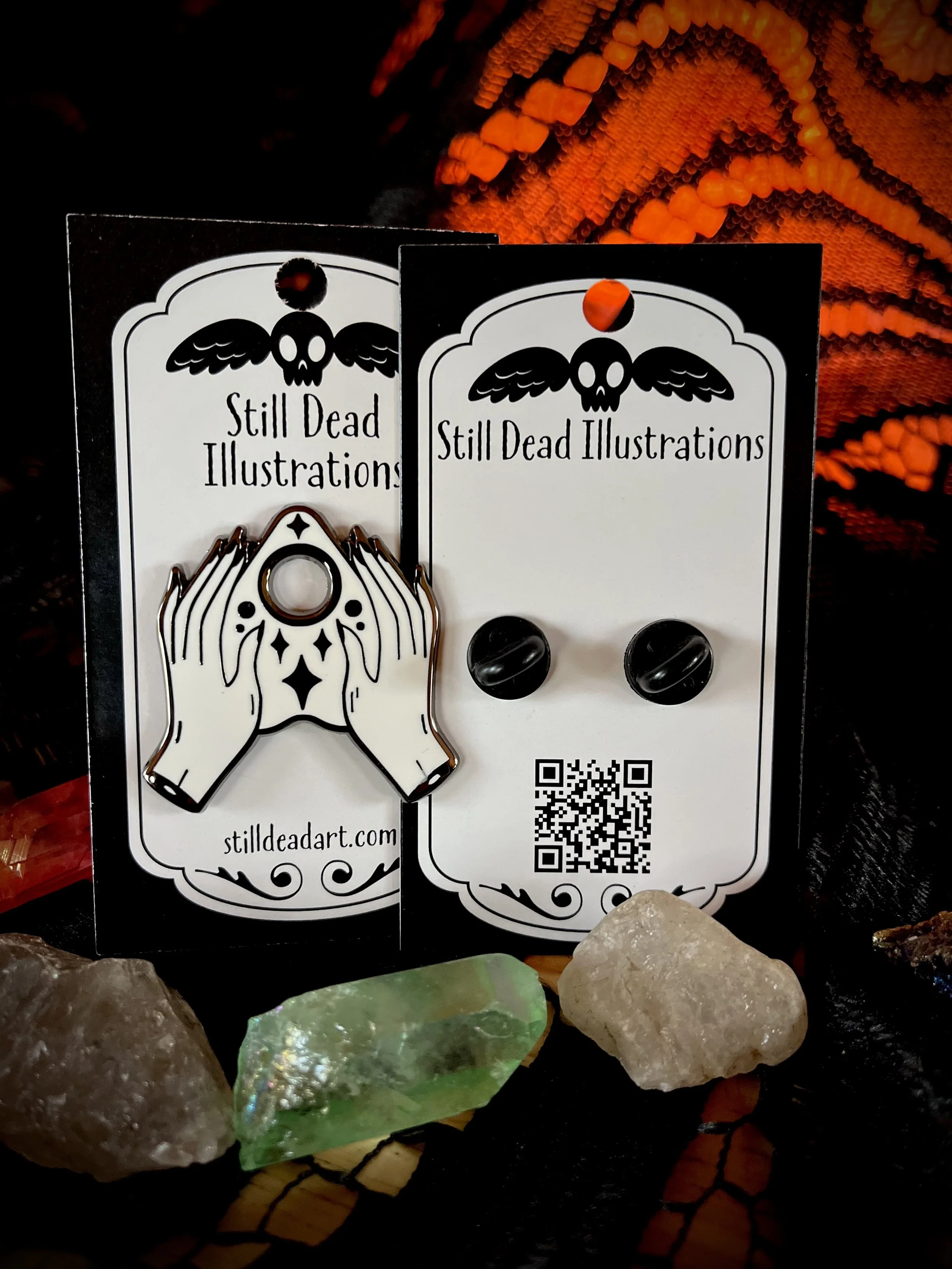 Planchette_Front_and_back.jpg