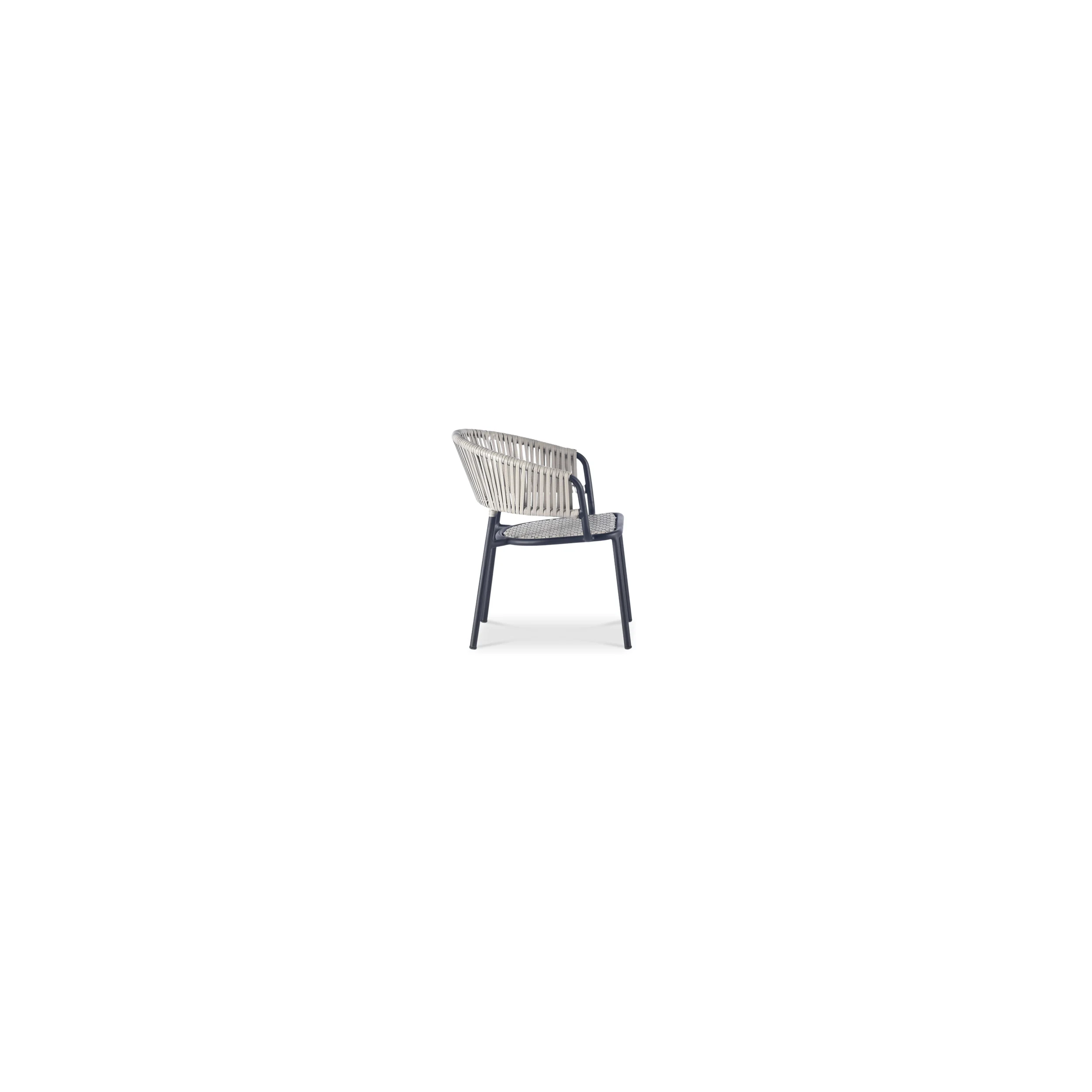 Solingen Armchair3.webp