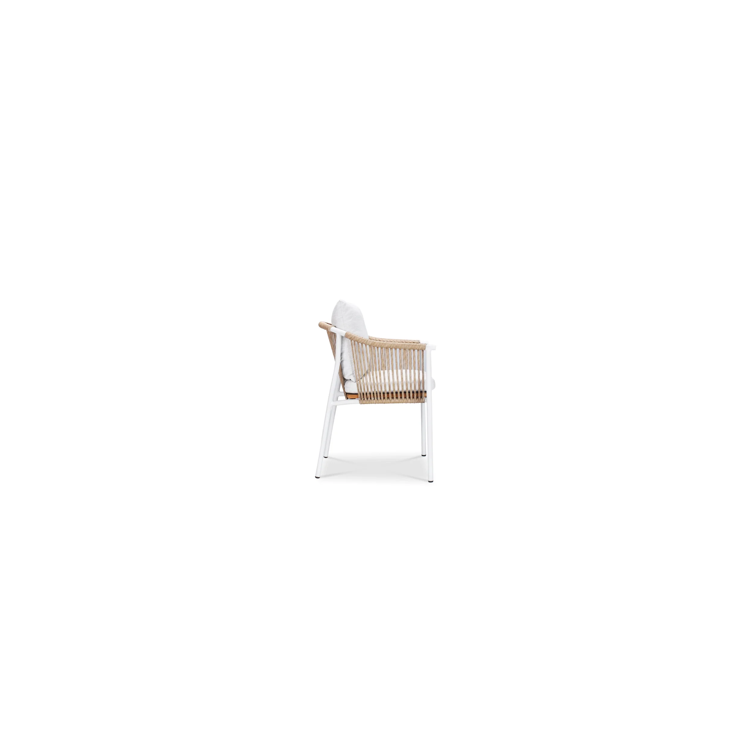Lisboa Armchair3.webp