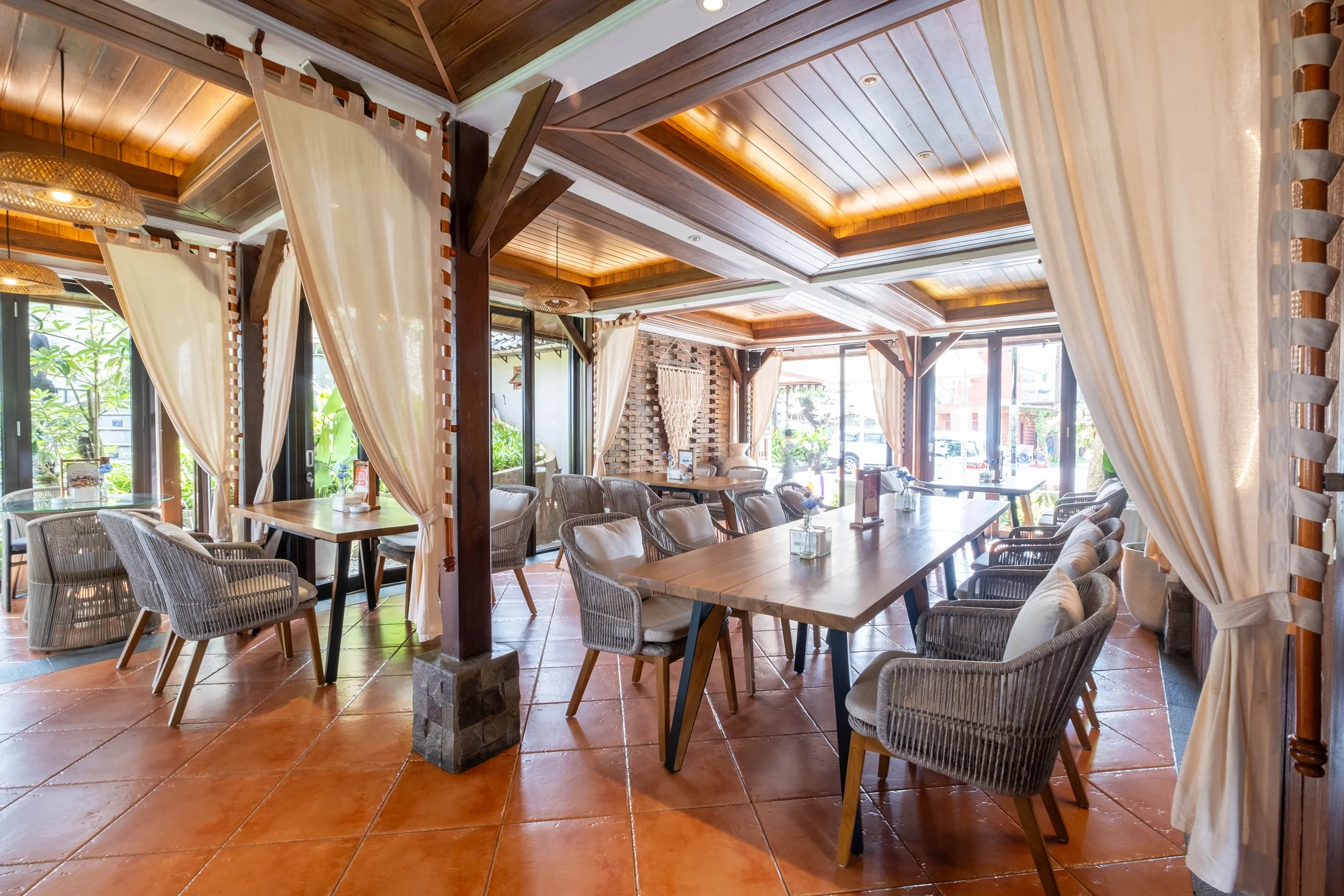 DSCF0706-HDR copy.webp