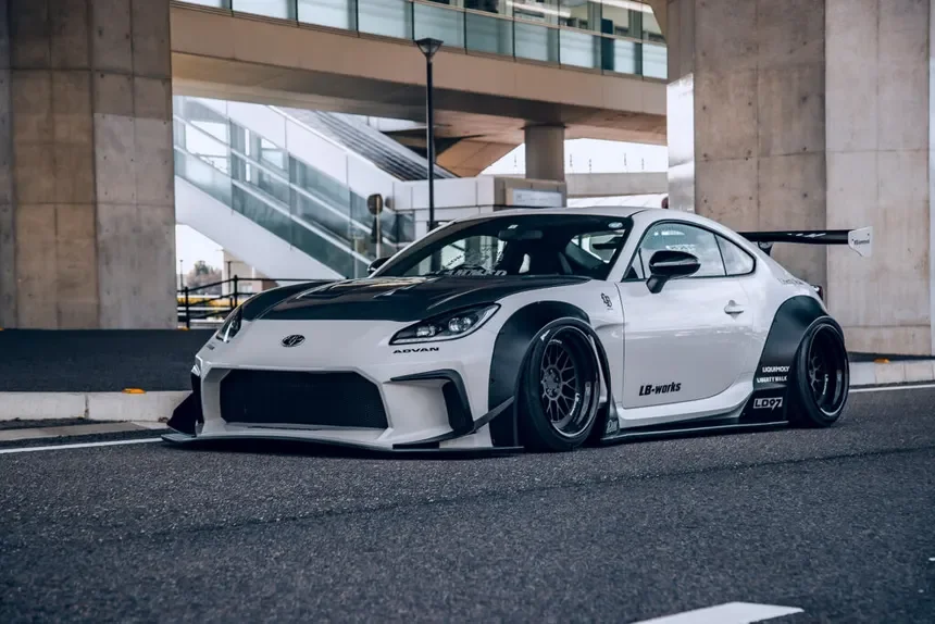 The Problem: Rubbing, Poor Fitment, No One-Size-Fits-All