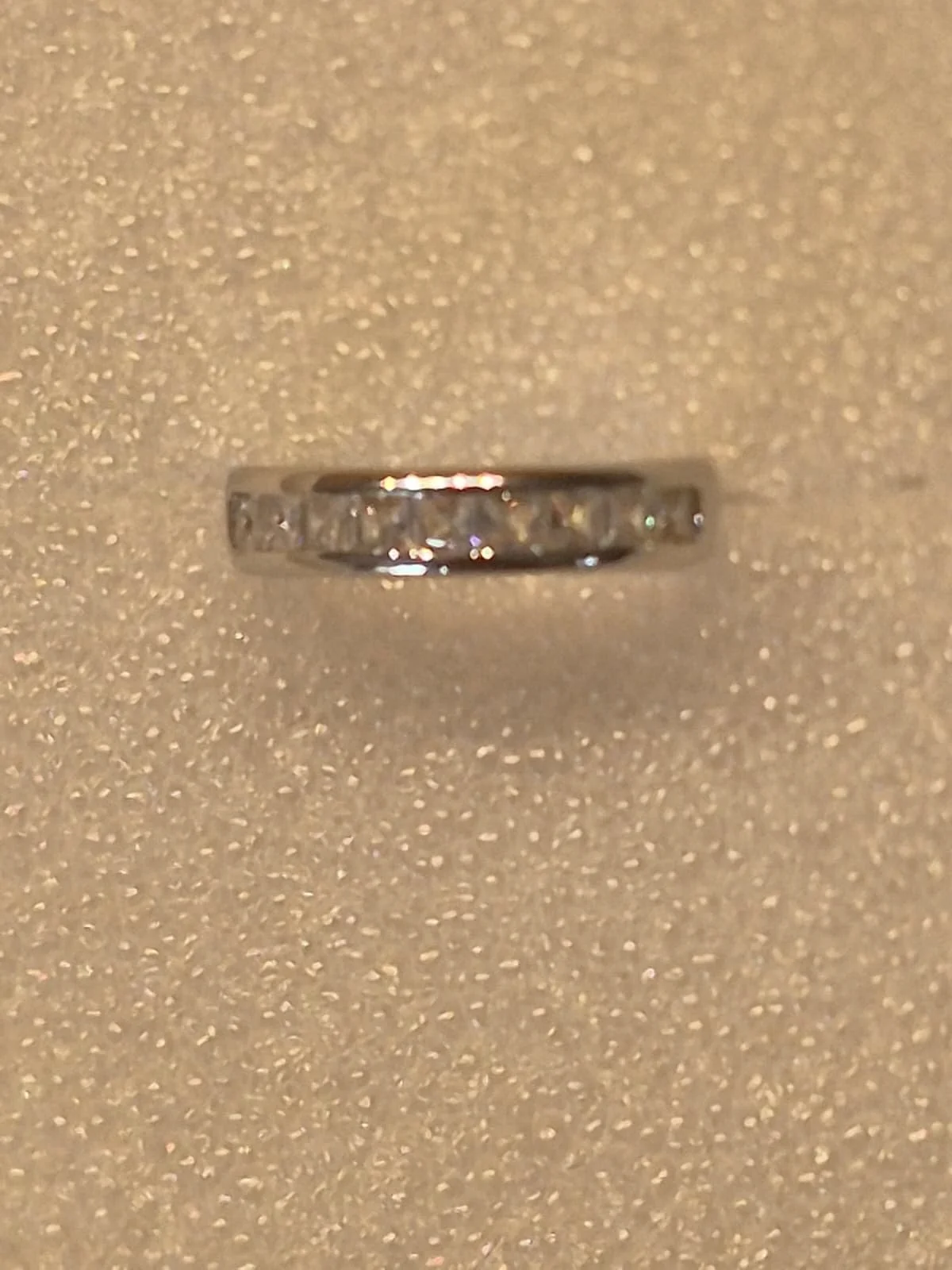 ER-029-R: 8sq cut stones AE $65