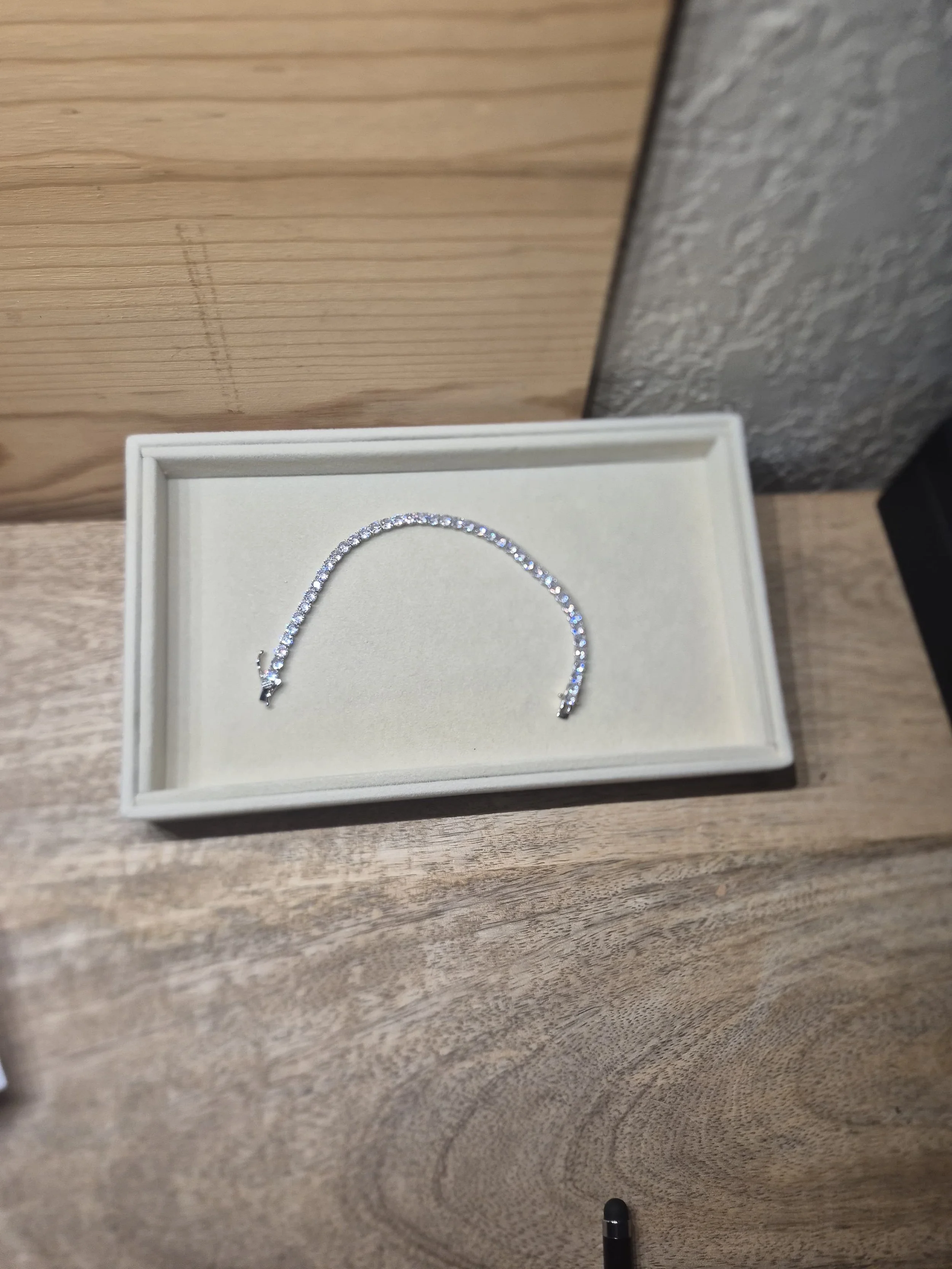 ER-008-B: Tennis bracelet 5.5 ctw moiss $ 85 bc