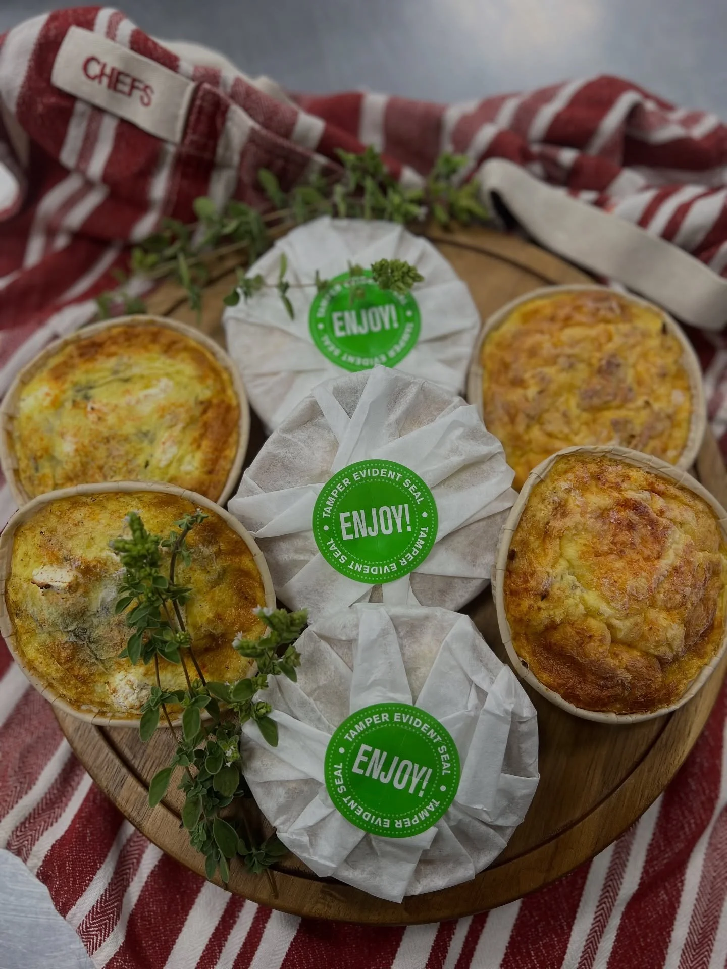 Starting tomorrow we will have our NEW Quiches available!!
✨Spinach and Feta
✨Ham, Bacon and Cheddar
⏰Open 8 AM - 6 PM
#newmenuitem #montgomerytx #craftcoffee #houstoncoffeeshop #localbusiness