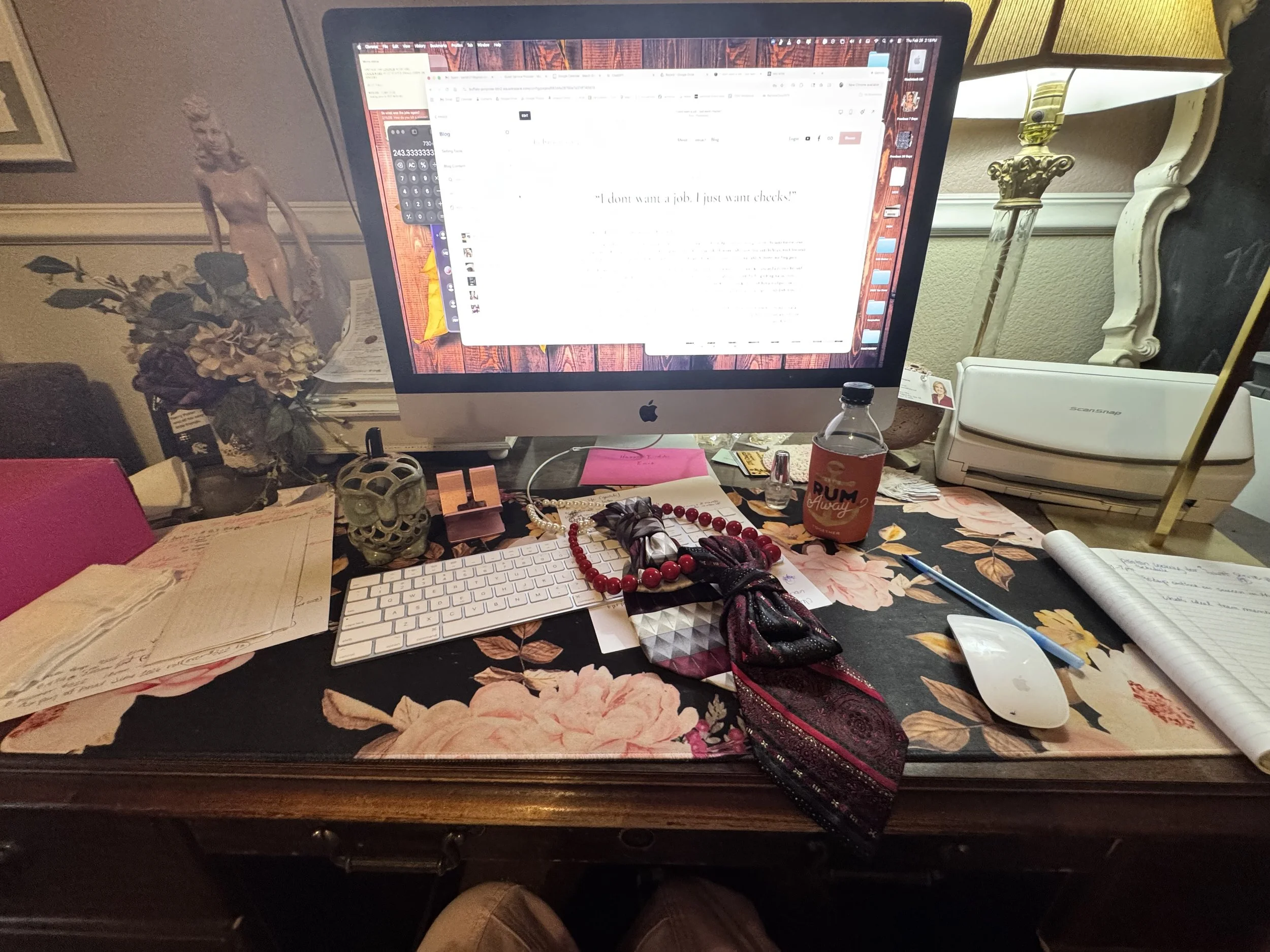 “I dont want a job. I just want checks!”