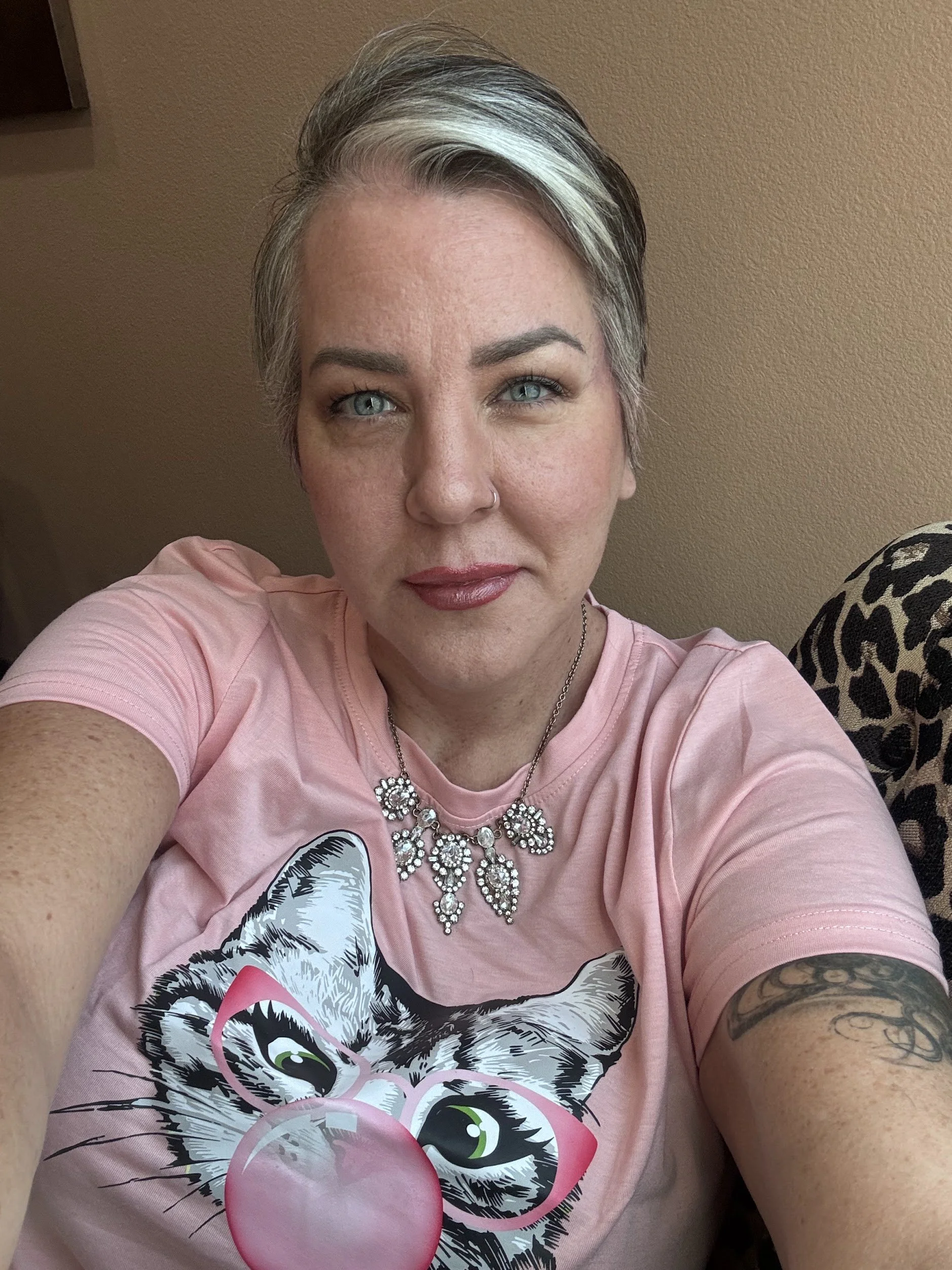 Barbara in a bubblegum blowing cat t-shirt