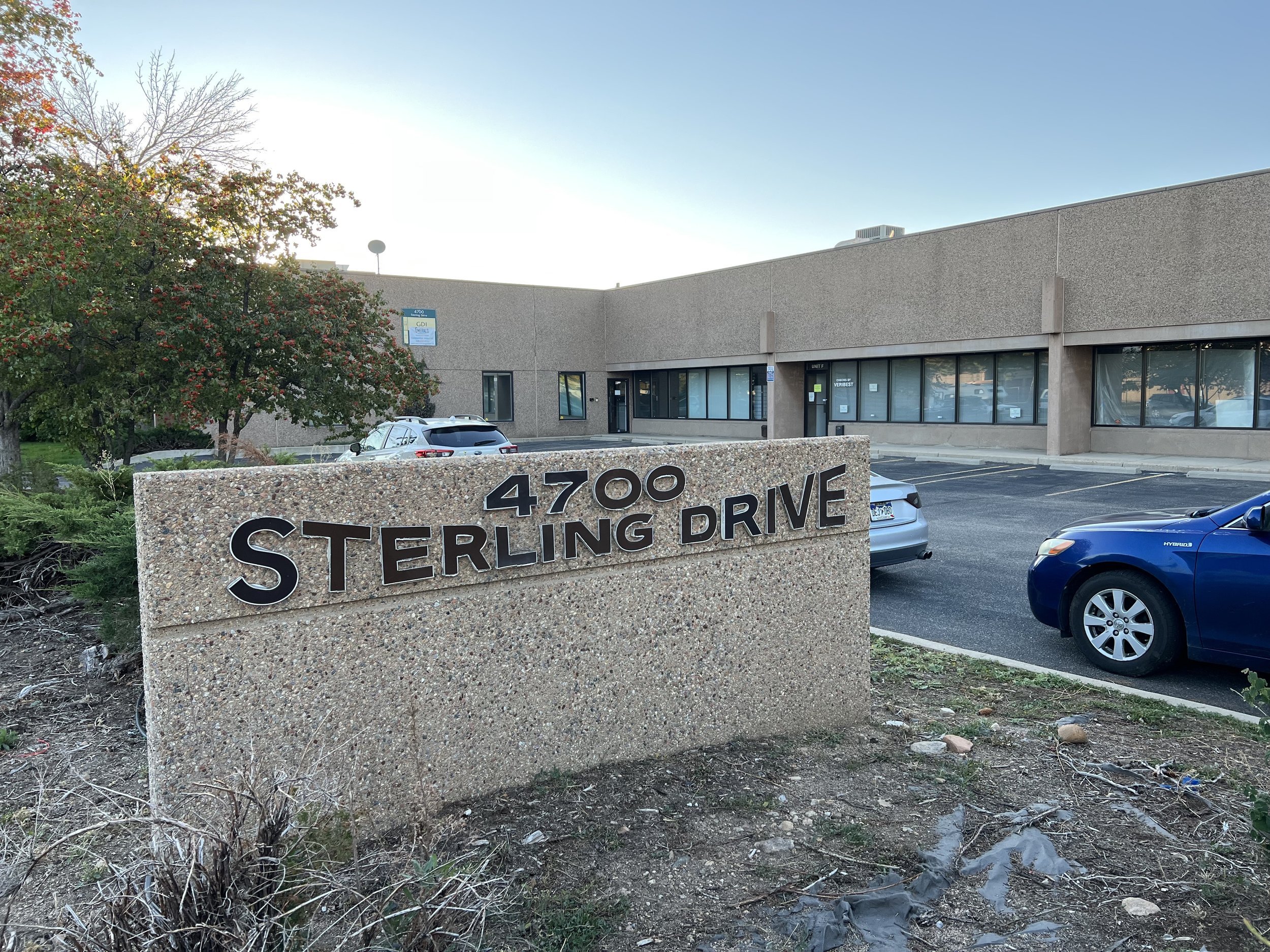 4700 Sterling