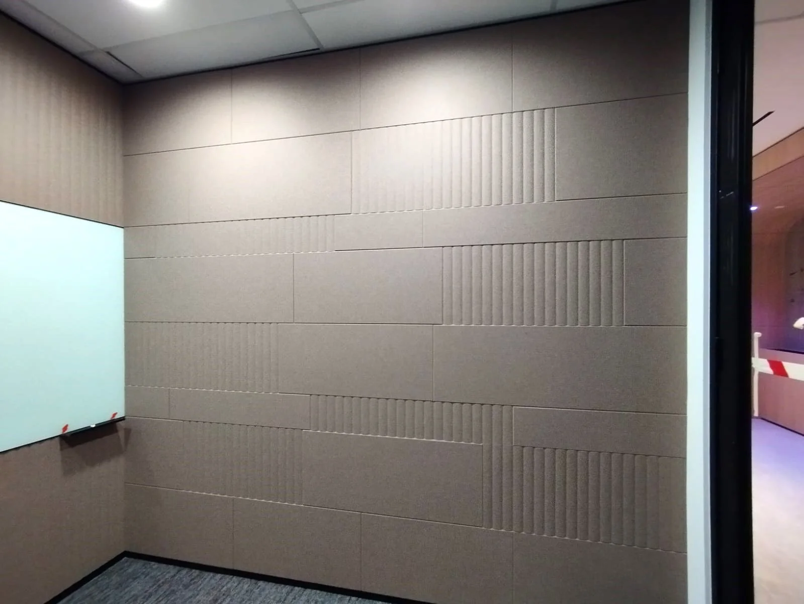 Gallup (AP Vgroove Tides 50 Mini Special Complex) (3).jpg