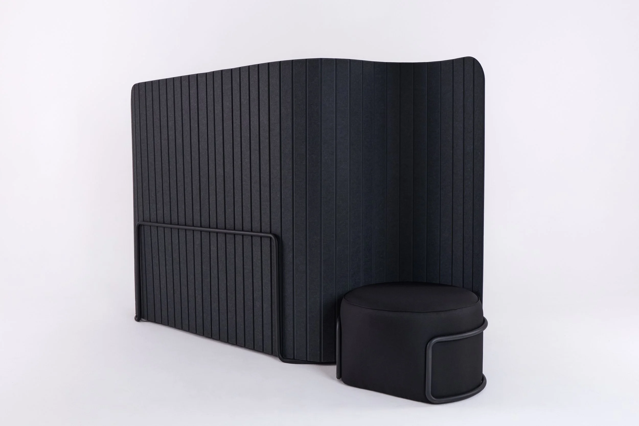 Lounge_Side View_2.jpg