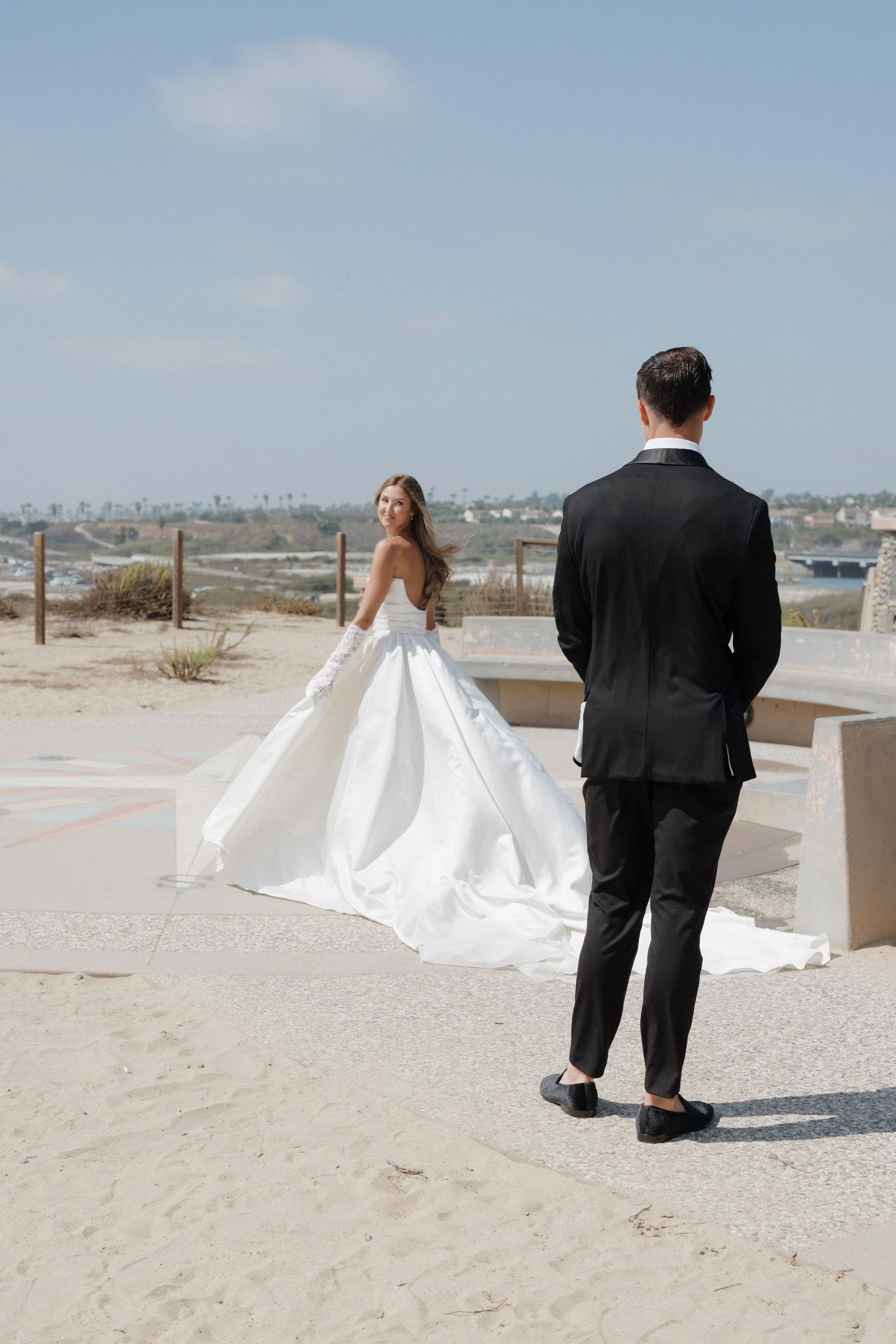 Bride and Groom Portraits at Alila Marea Wedding in Encintas, Californa