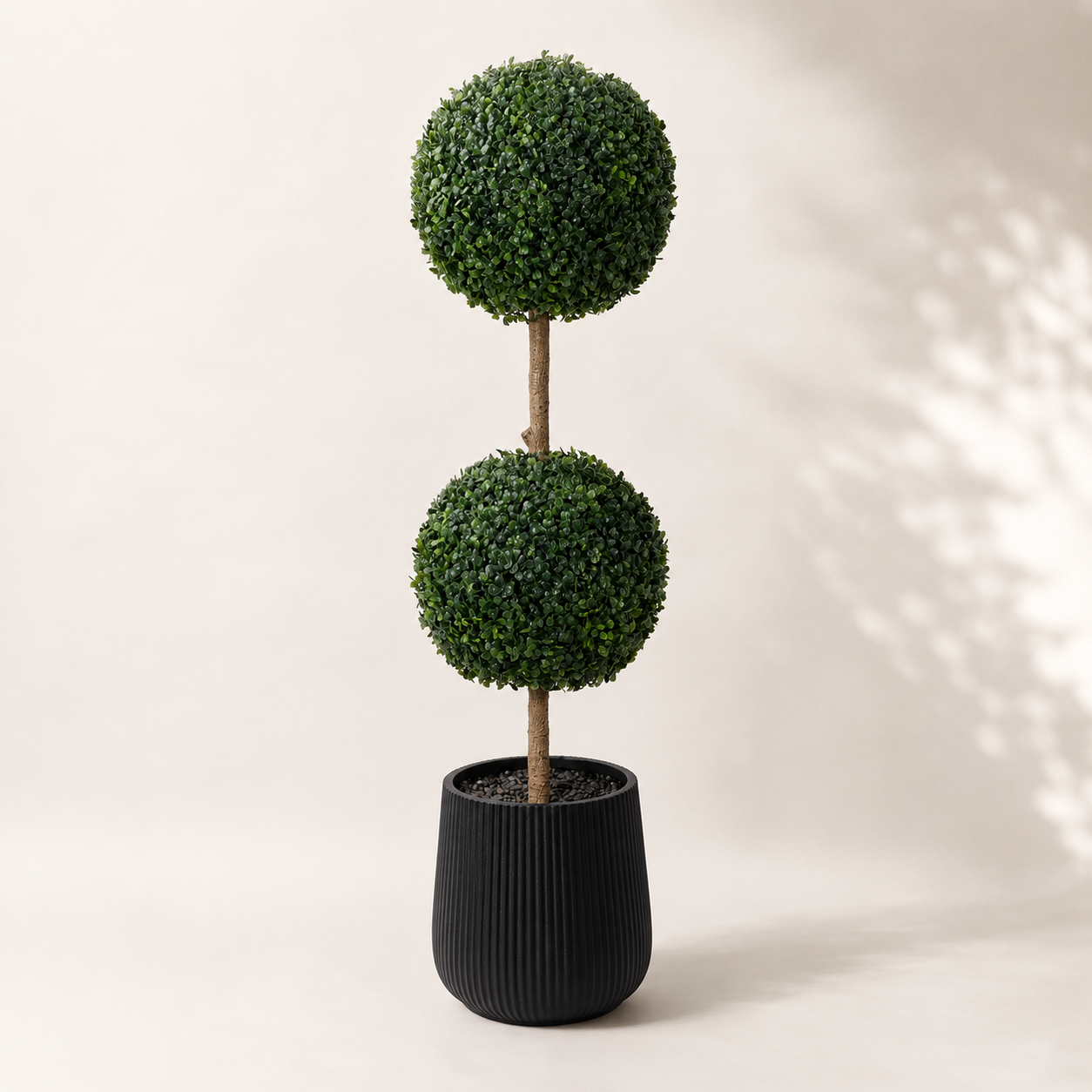 Artificial boxwood topiary tree with double ball design for indoor and outdoor décor