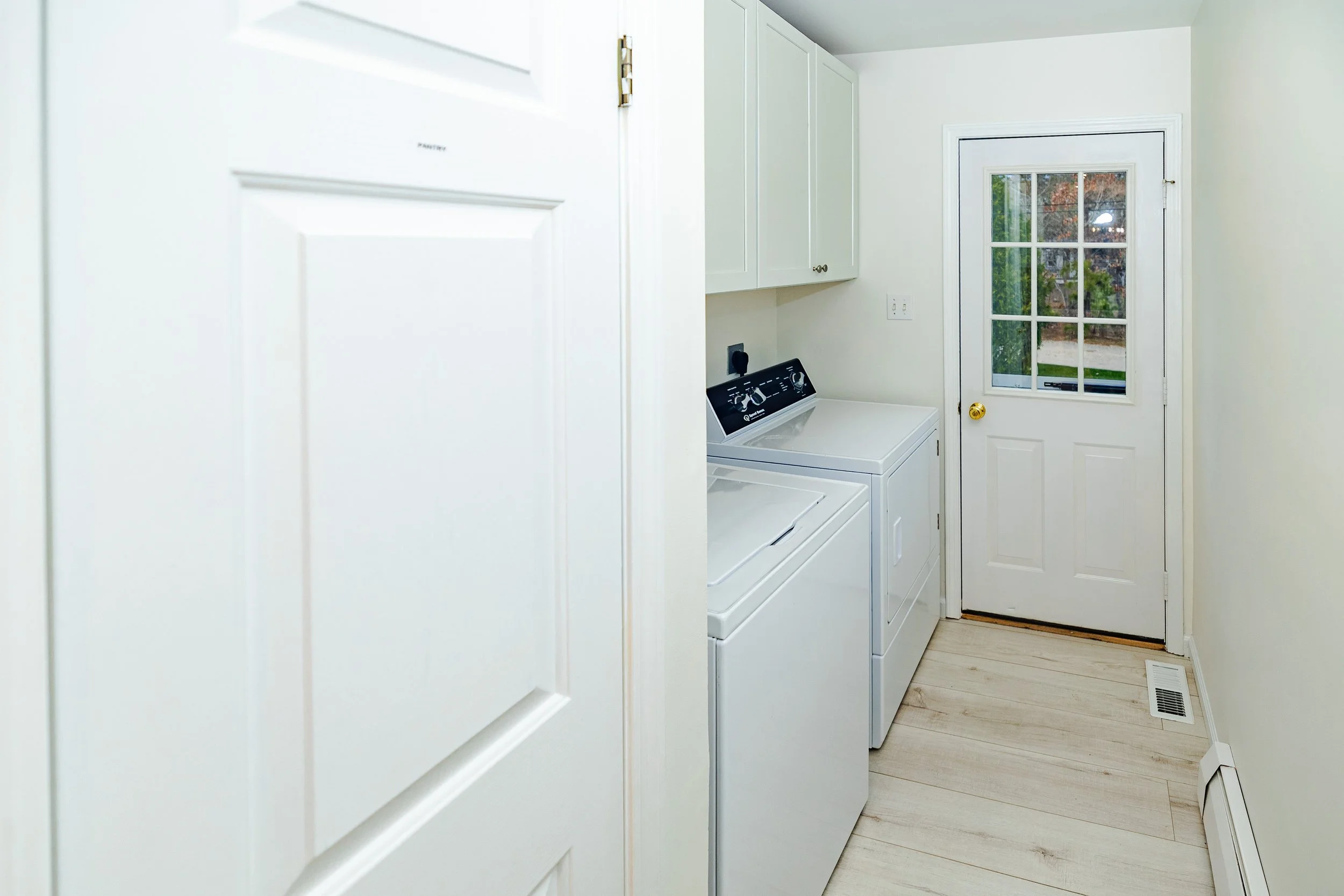 towanticut - Laundry.jpg