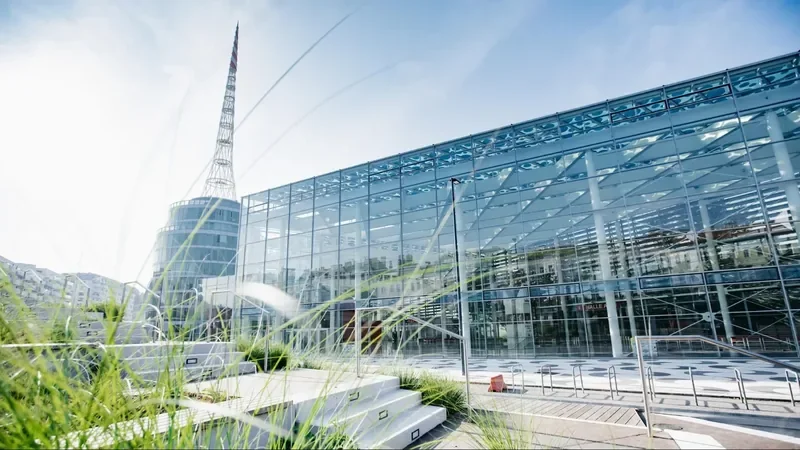 Vienna Congress Centre exterior, venue for SLAS Europe 2026 conference and exhibition