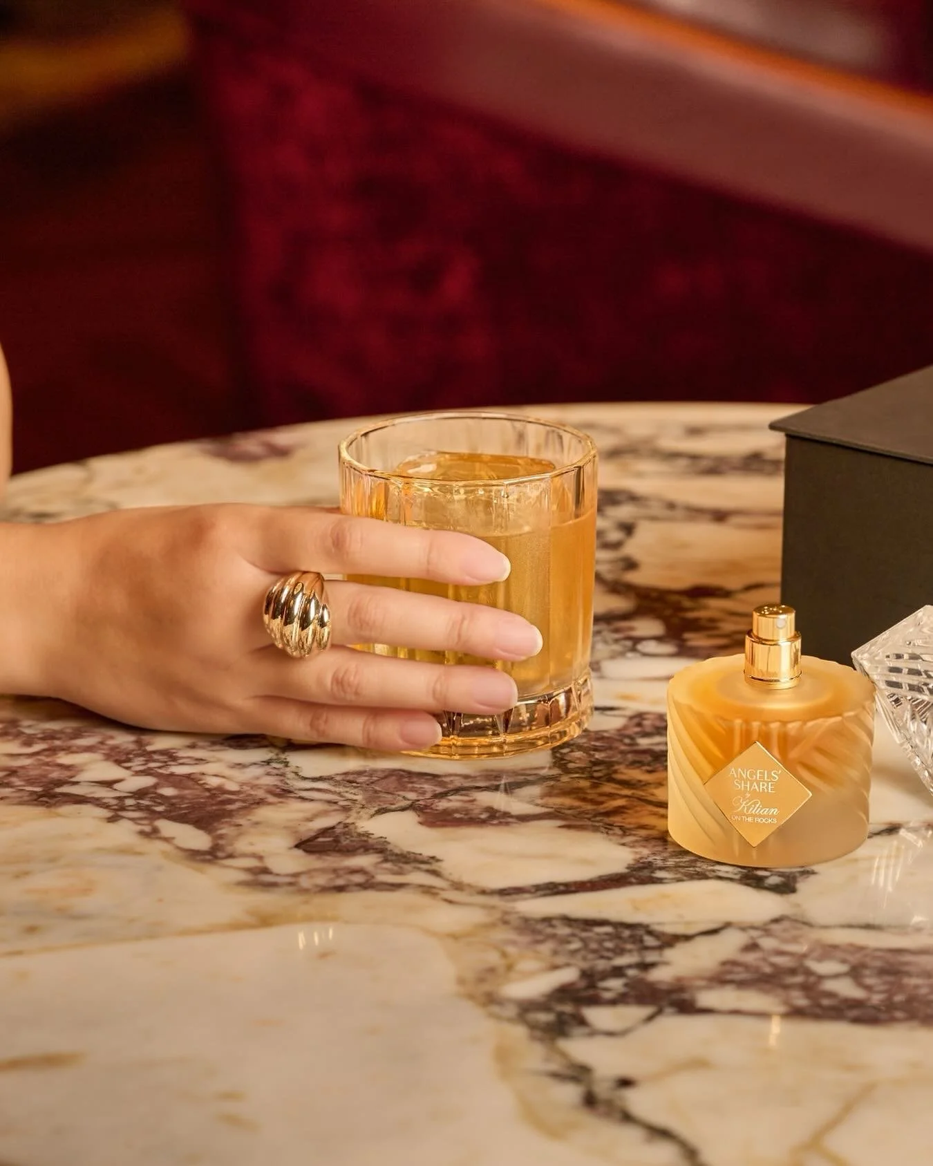 HER NIGHT - ANTI:DOTE’s unapologetically bold and indulgent take on Ladies’ Night. A weekly celebration of femininity, flair, and fabulous privileges, where elegance meets edge.
ONLY FOR THE LADIES
π Complimentary Welcome Cocktail
π $1