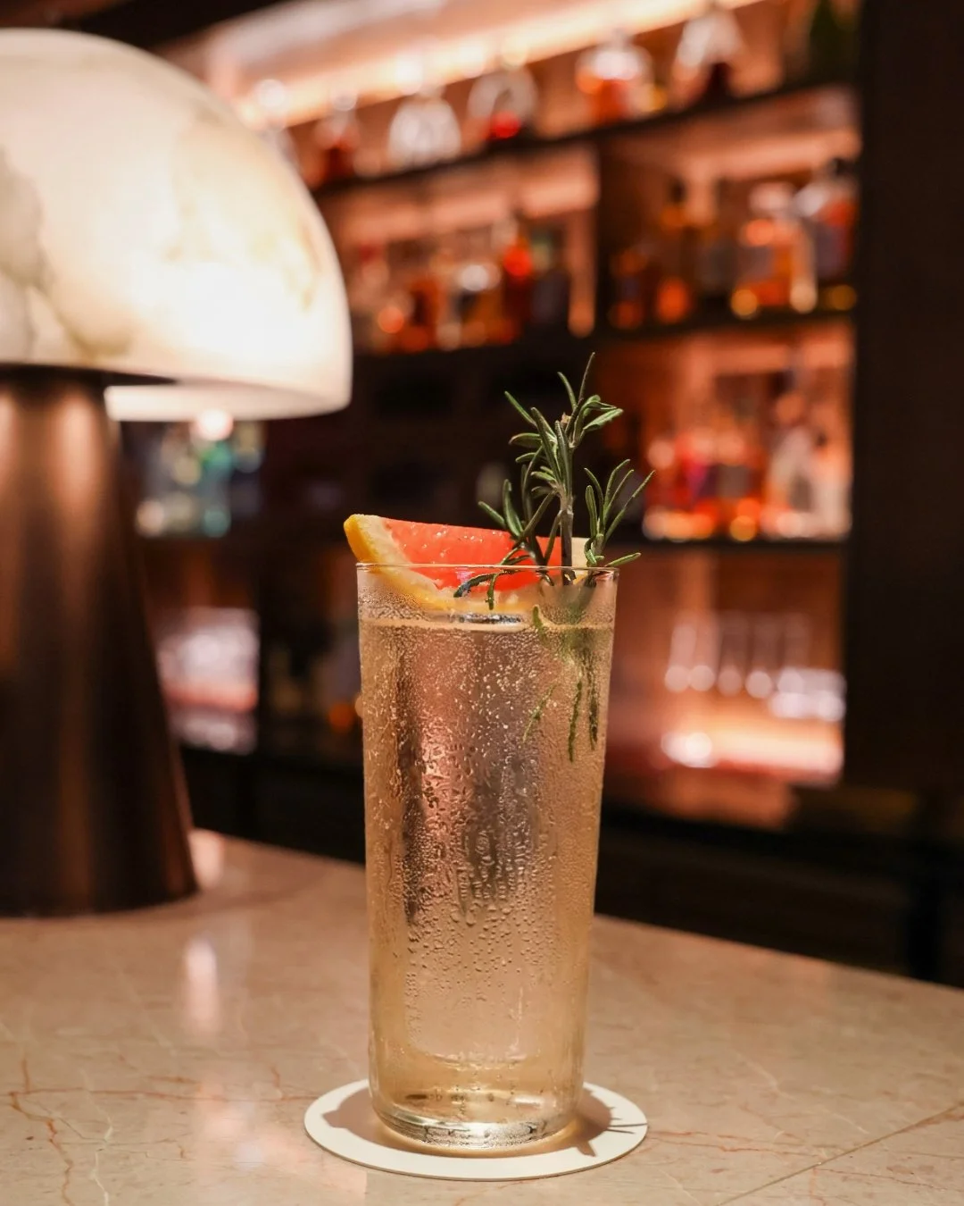 A moment of calm, beautifully captured✨

Sakura Calm &mdash; a non-alcoholic creation where citrus meets soft botanical notes for a refreshing, balanced sip.

Thanks for sharing the moment, @bawansisters 

#ANTIDOTEBARSG #FairmontSingapore #feelingCE