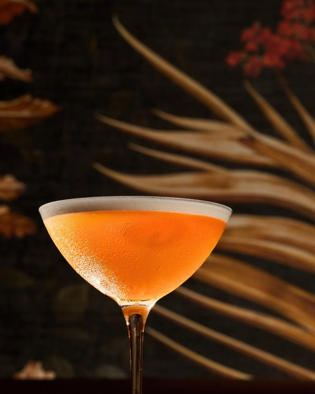 PRETTY Sober at ANTI:DOTE 🍸

Some nights call for slower moments, easy conversations, and a beautifully crafted drink without the alcohol.

Spend your Tuesday evenings with a selection of thoughtfully created alcohol-free cocktails, layered with vib